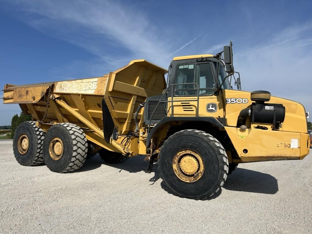 2007 Deere 350D Forestry and Mining