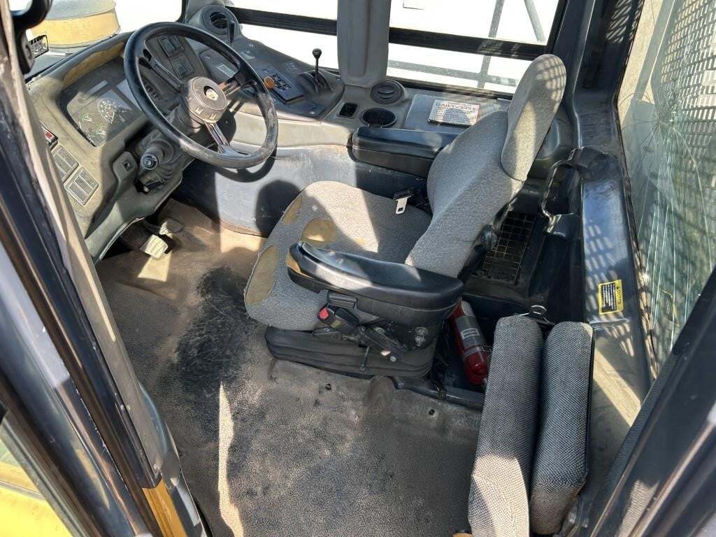 2007 Deere 350D Forestry and Mining