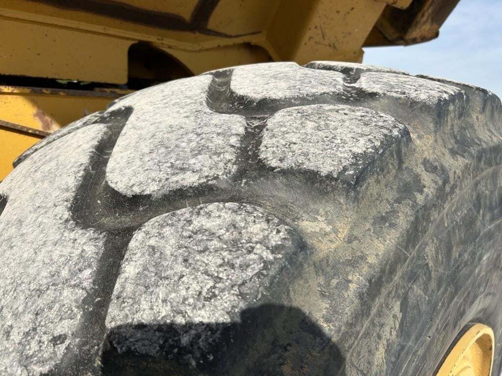 2007 Deere 350D Forestry and Mining
