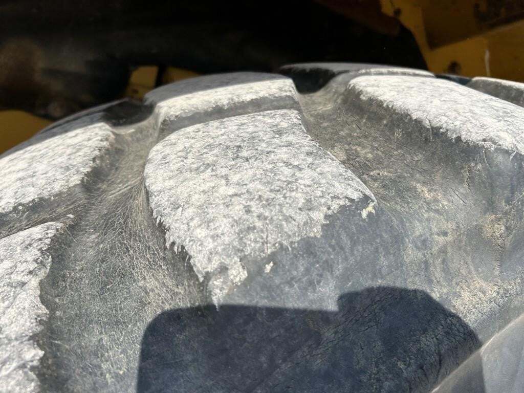 2007 Deere 350D Forestry and Mining
