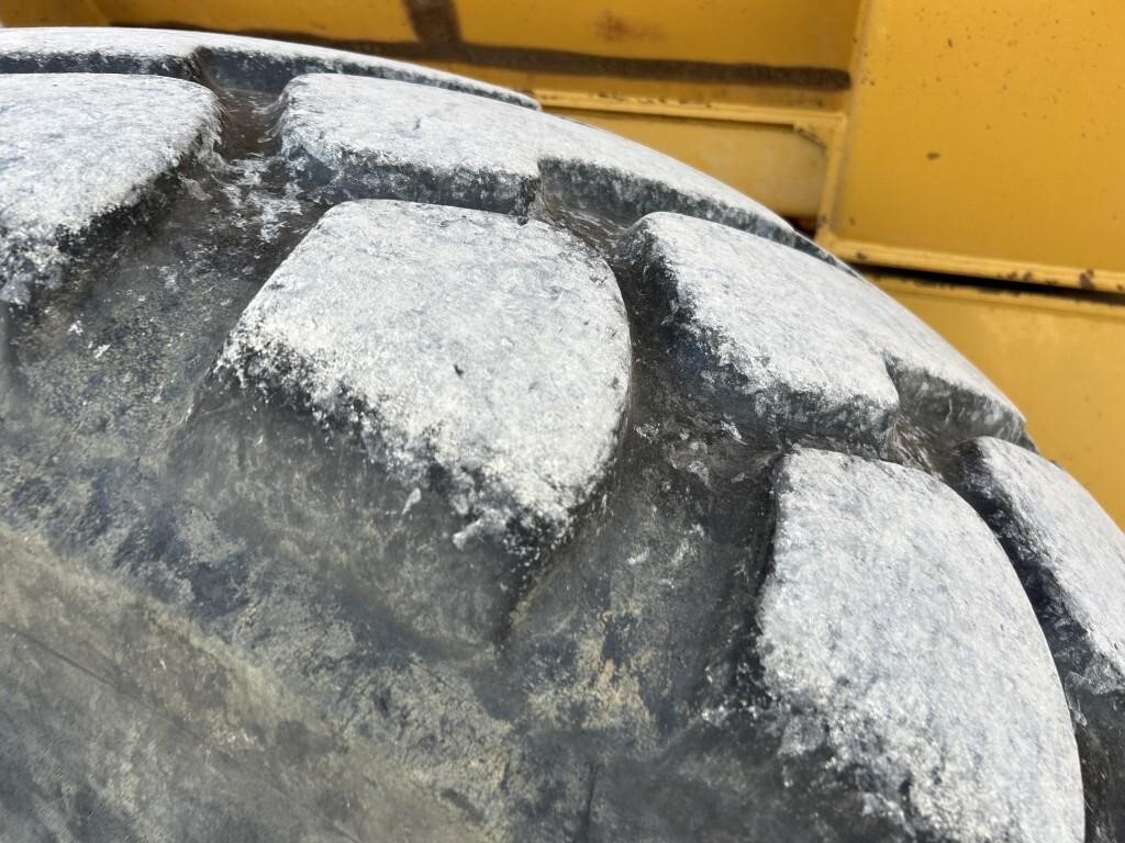 2007 Deere 350D Forestry and Mining