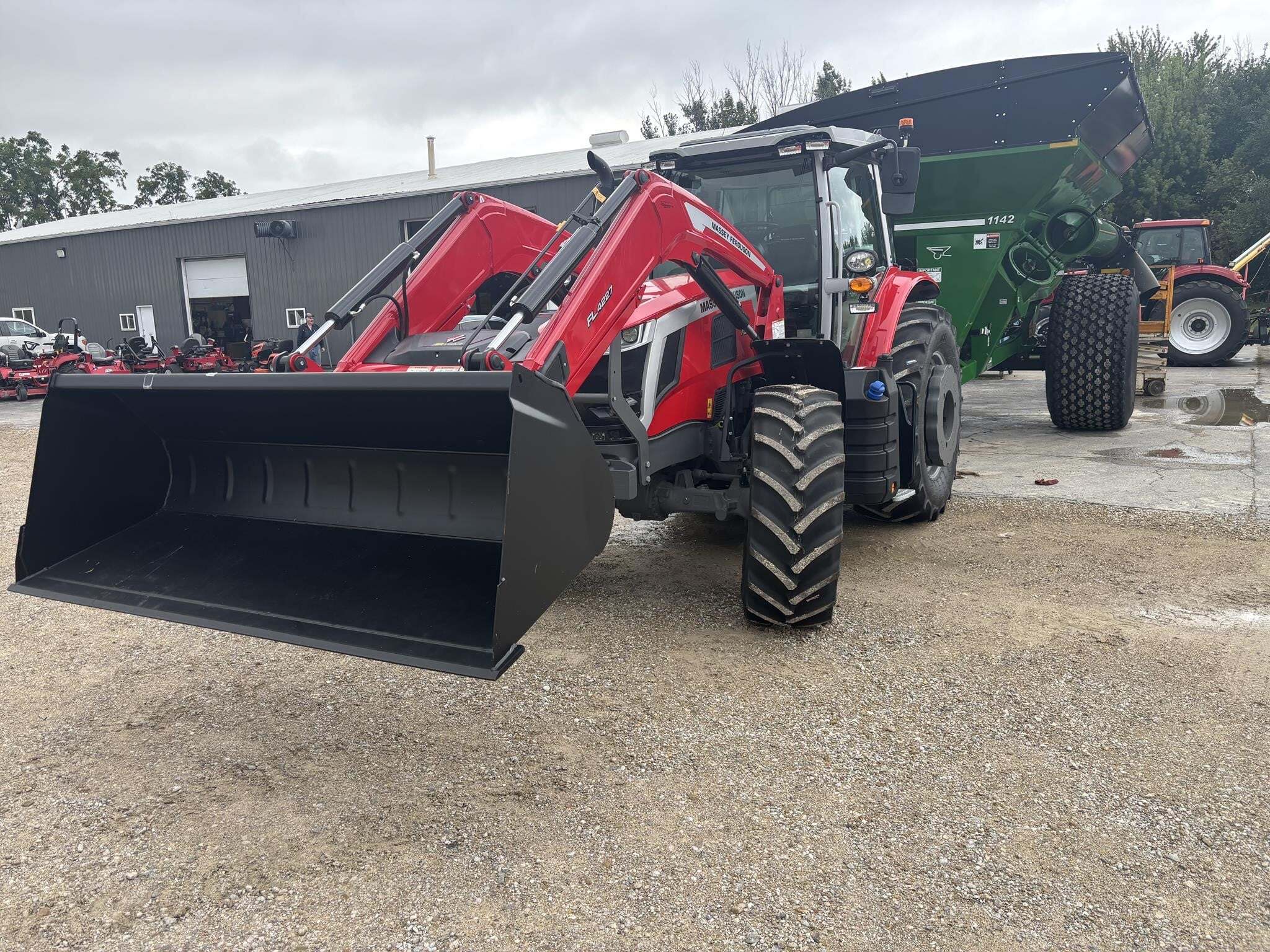 2026 Massey Ferguson 7S.165 Tractor