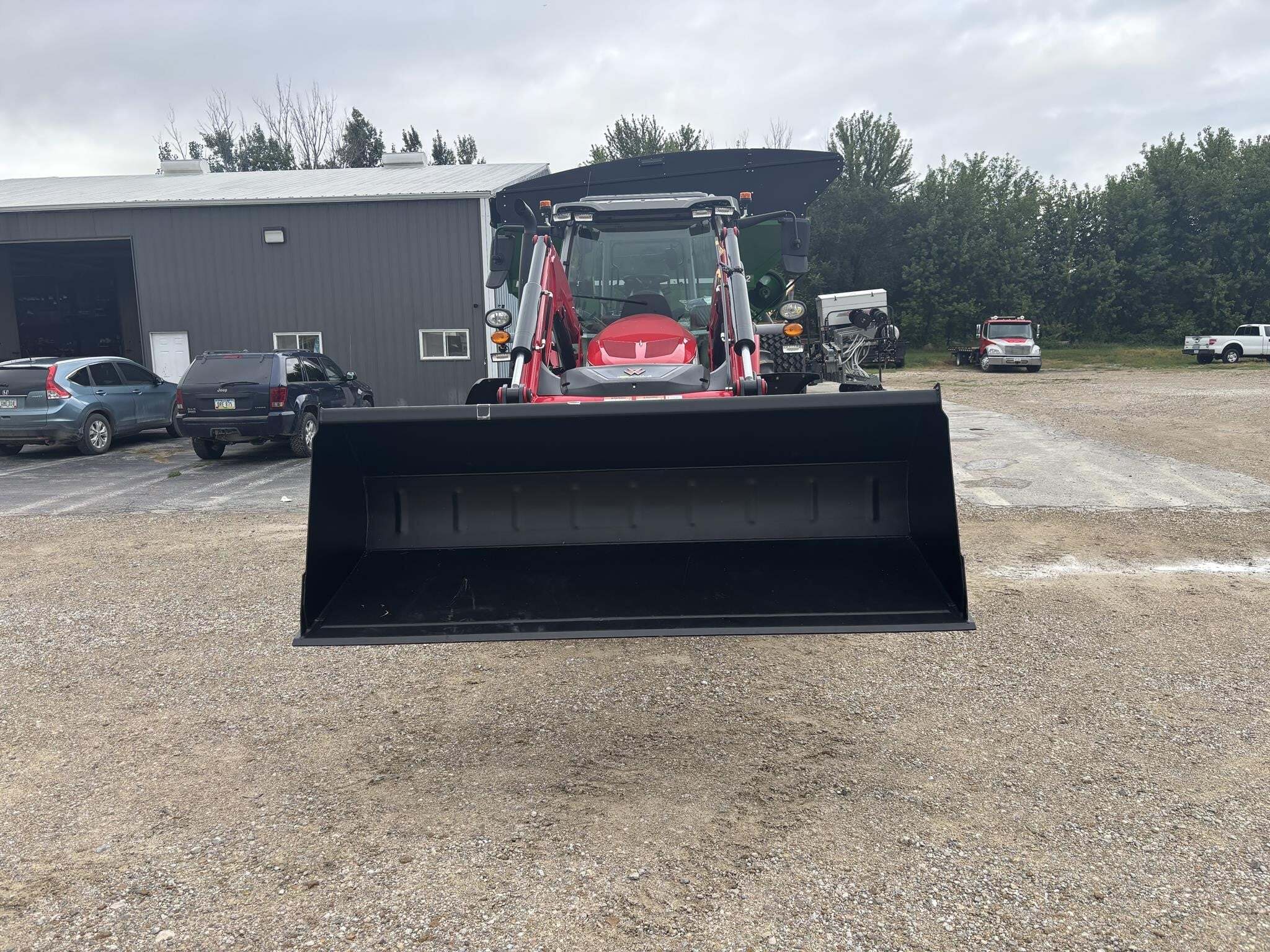 2026 Massey Ferguson 7S.165 Tractor