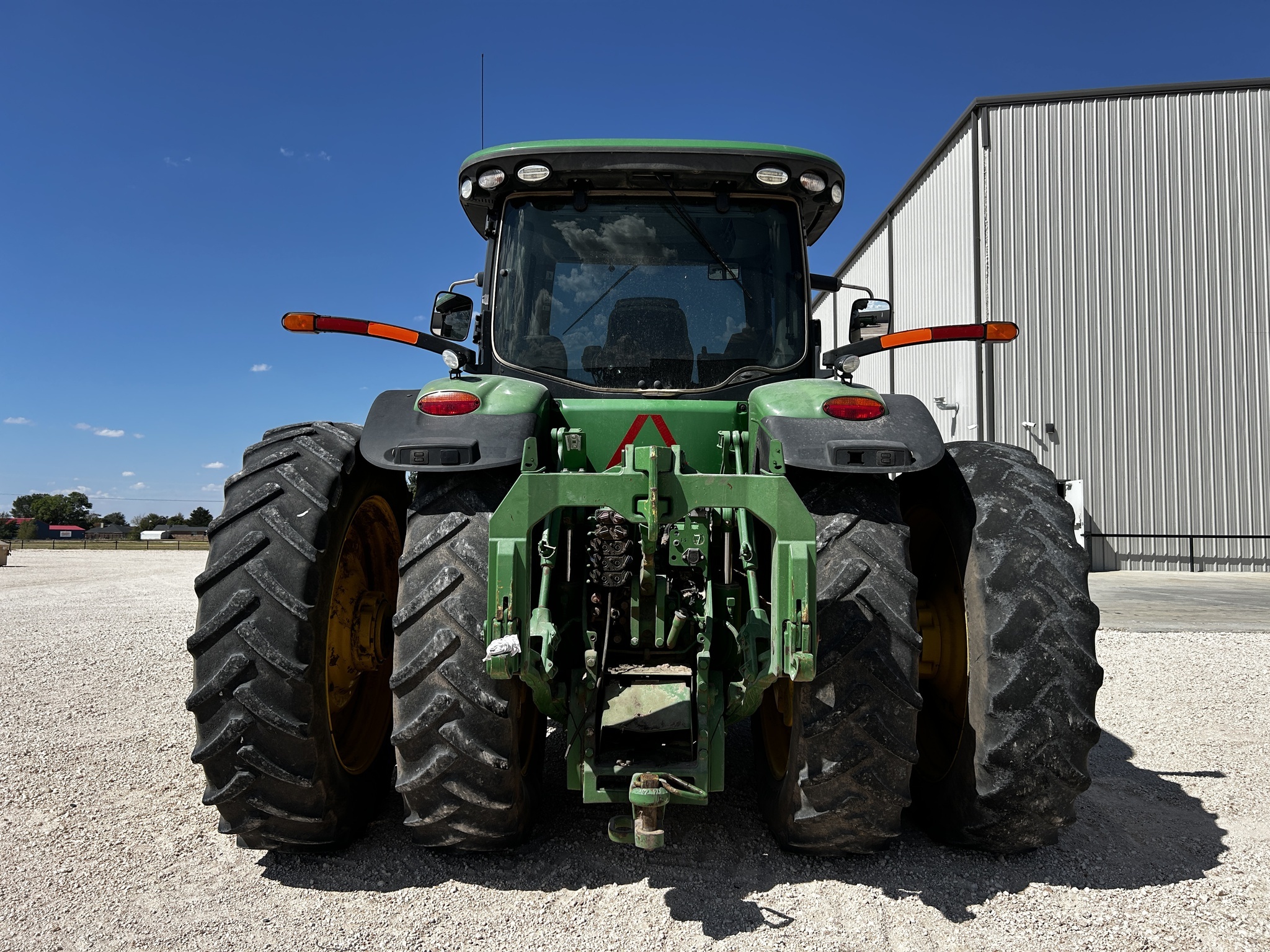 2016 John Deere 8370R Tractor
