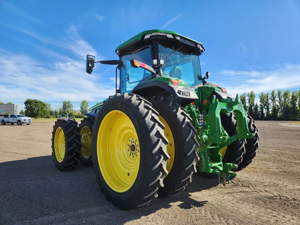 2025 John Deere 8R 340 Tractor