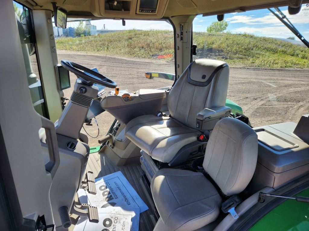 2025 John Deere 8R 340 Tractor