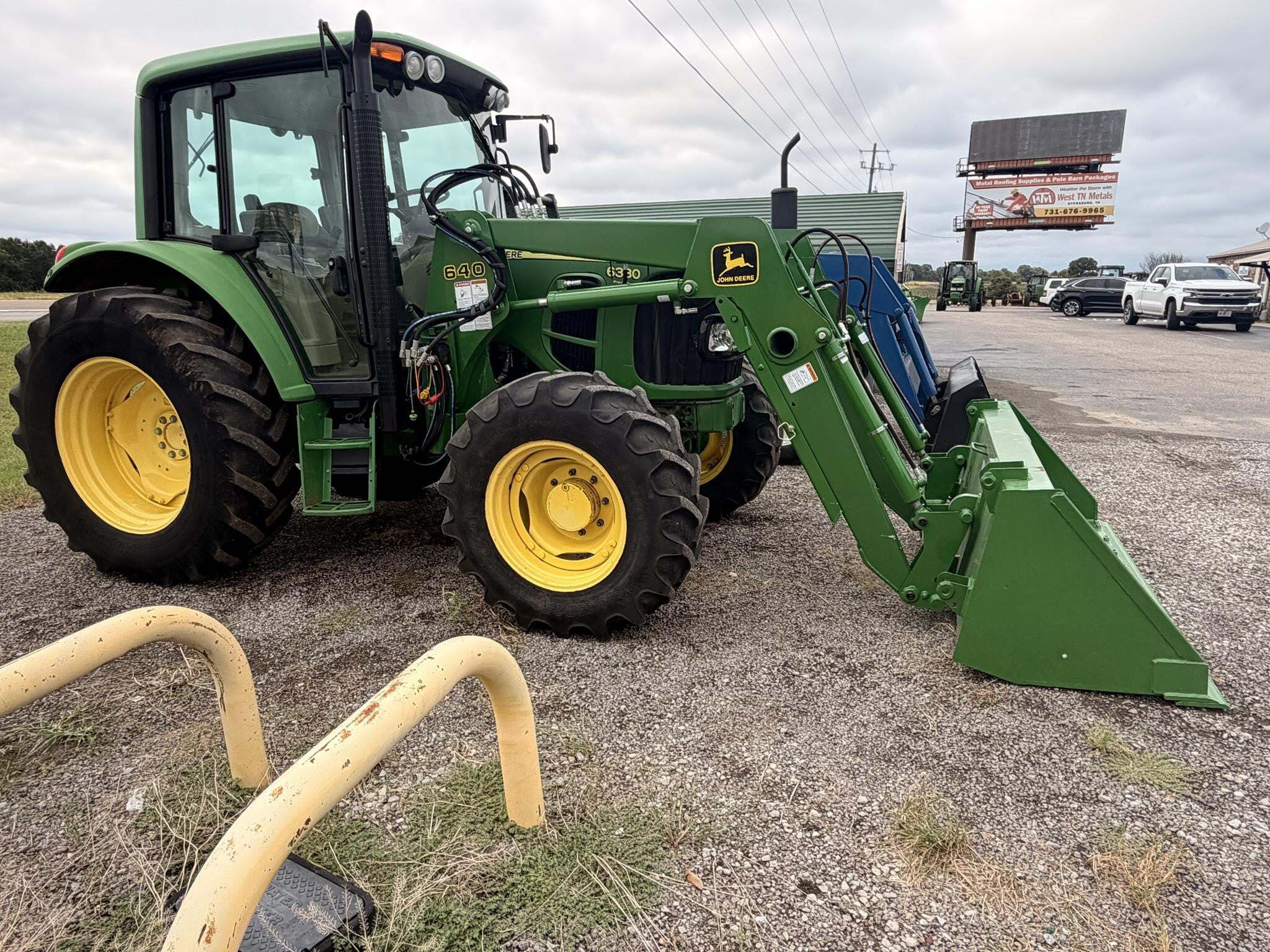 2008 John Deere 6330 Premium Tractor