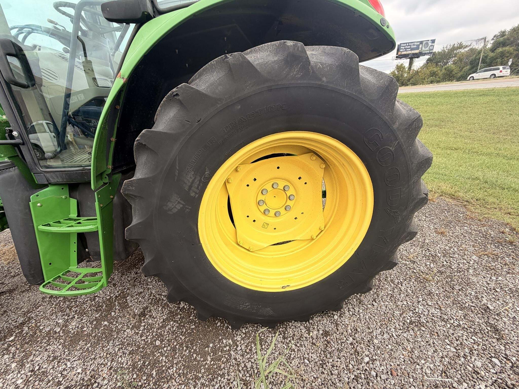 2008 John Deere 6330 Premium Tractor