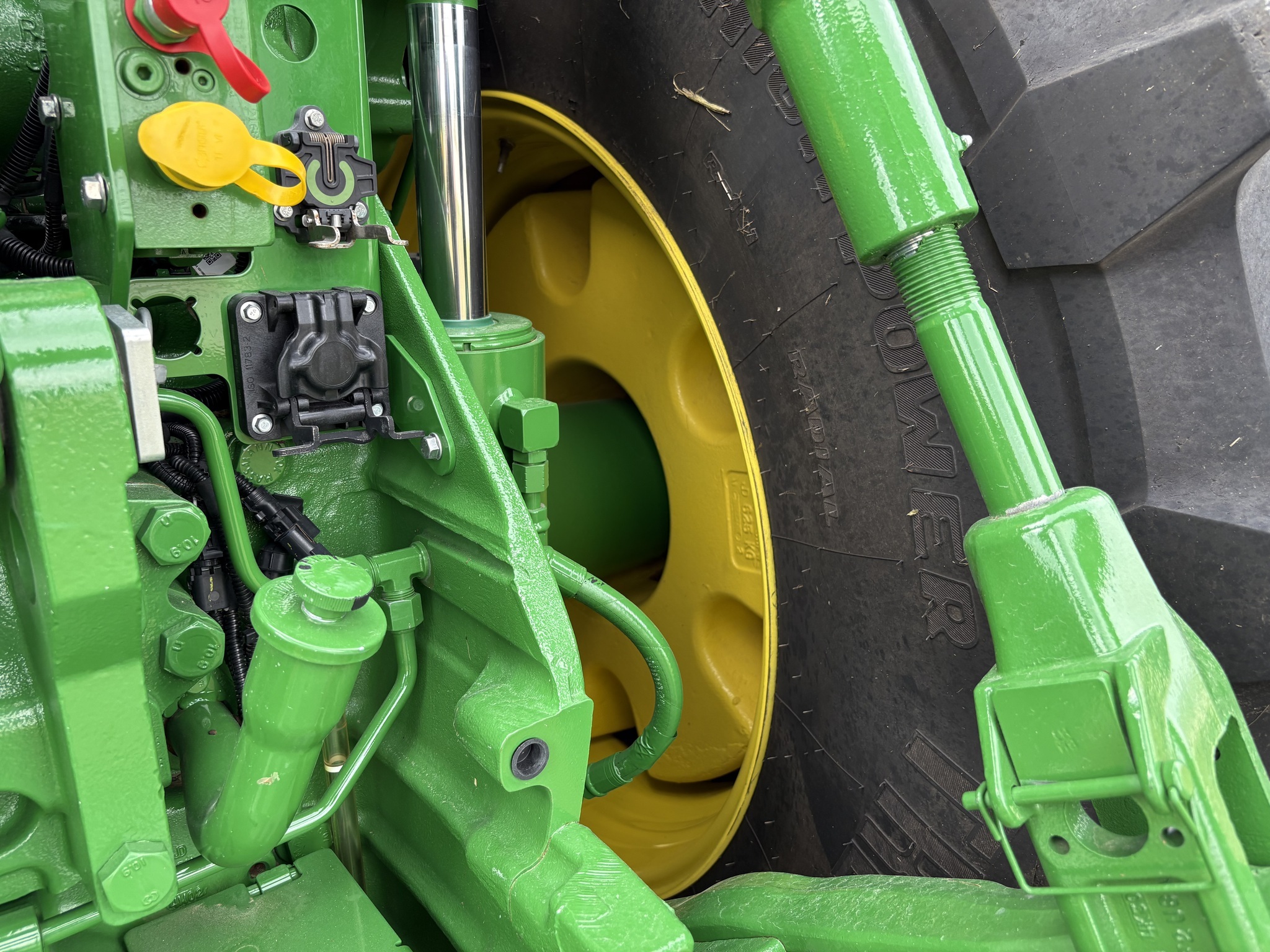 2025 John Deere 8R 340 Tractor
