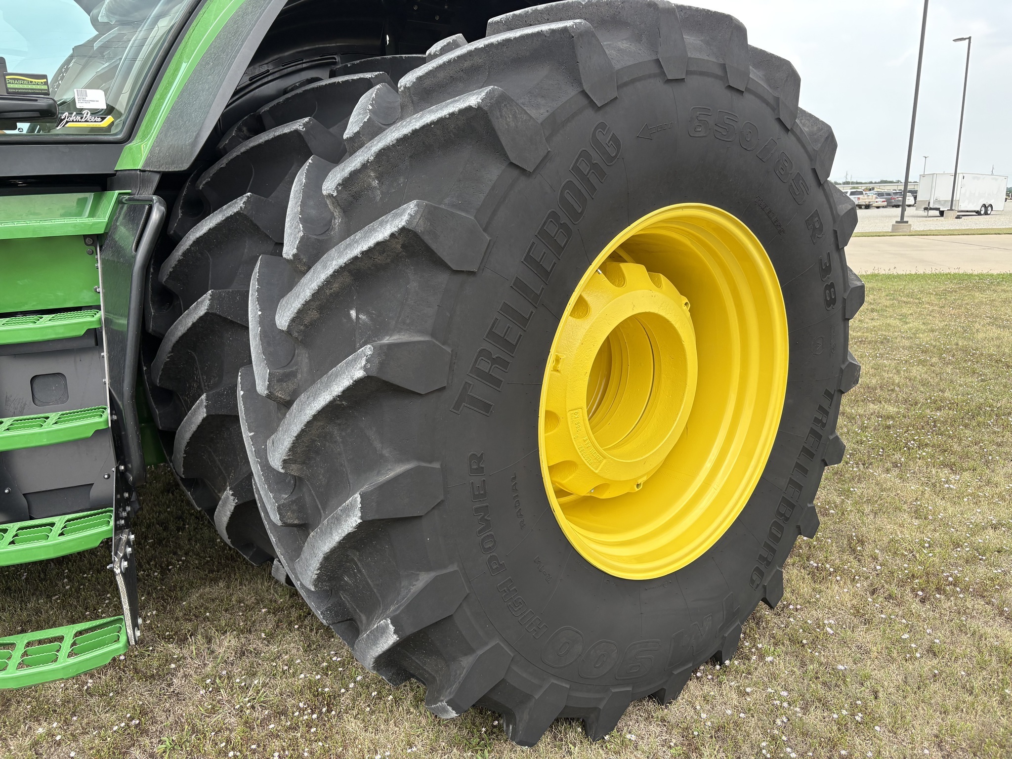 2025 John Deere 8R 340 Tractor