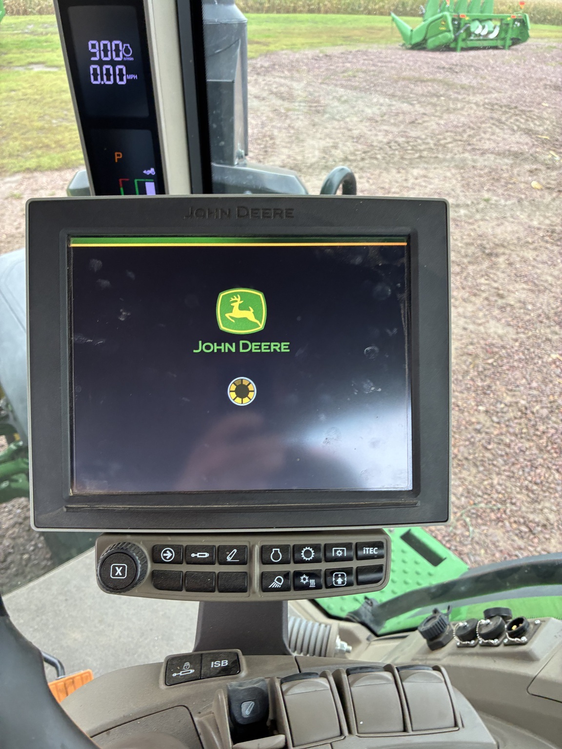 2022 John Deere 8R 370 Tractor