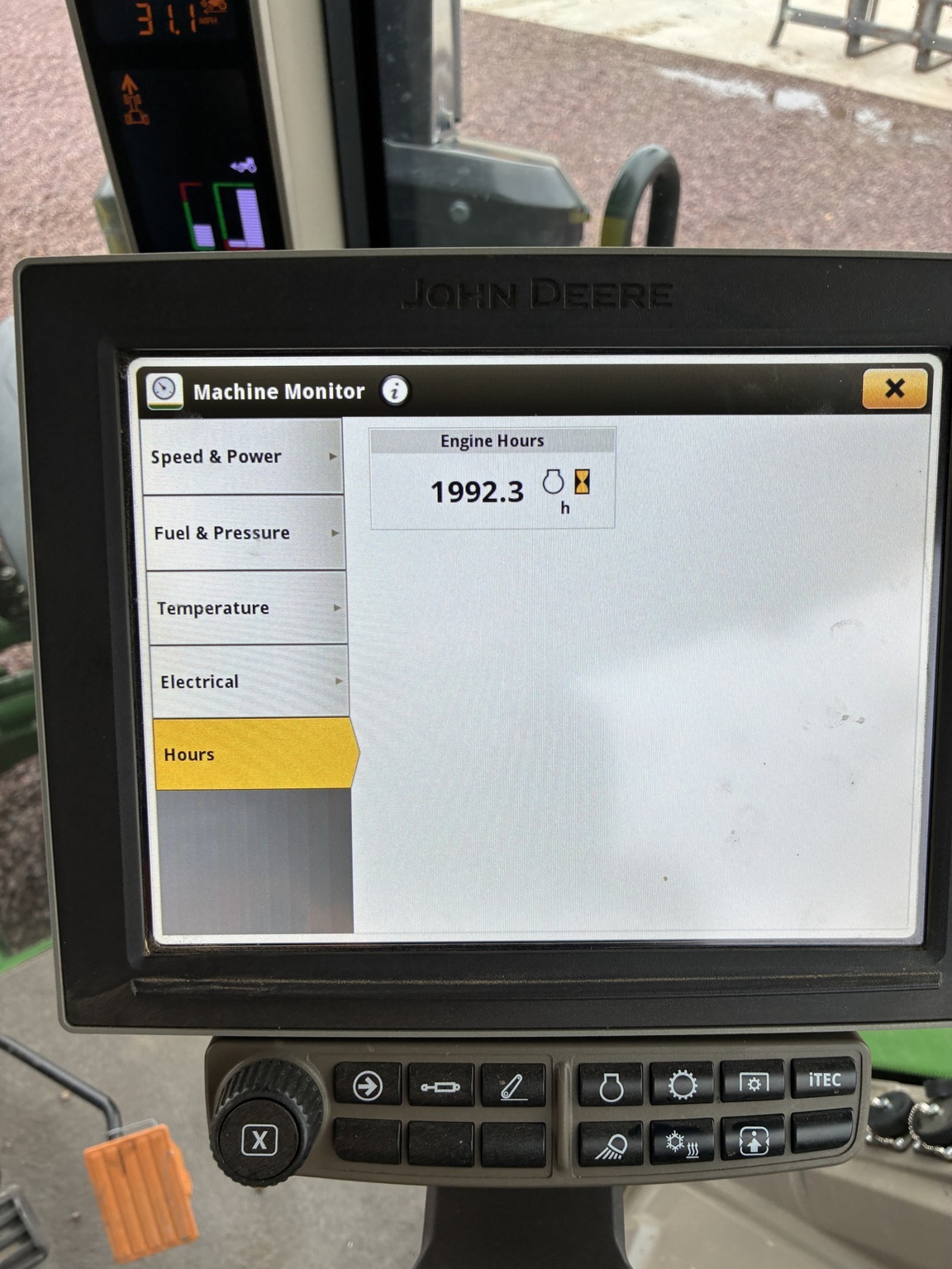 2022 John Deere 8R 370 Tractor