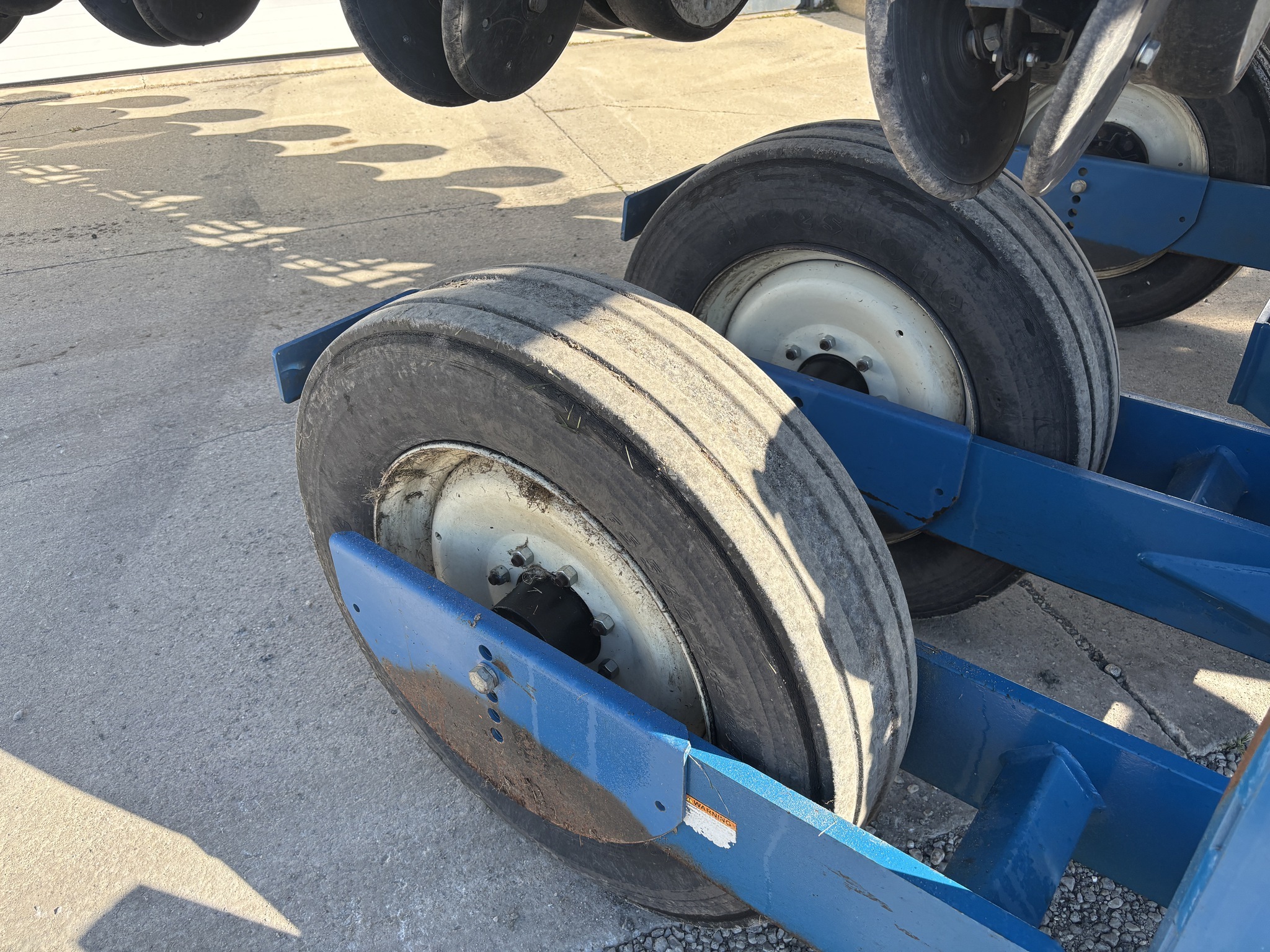 2012 Kinze 3600 ASD Planter