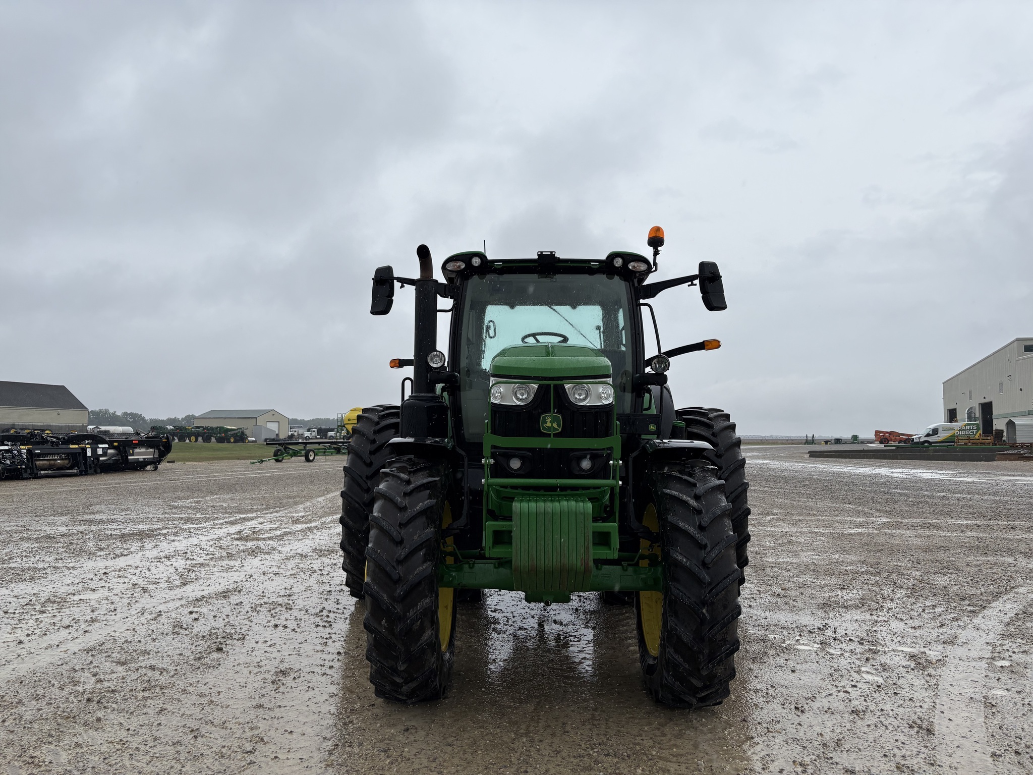 2023 John Deere 6R 195 Tractor