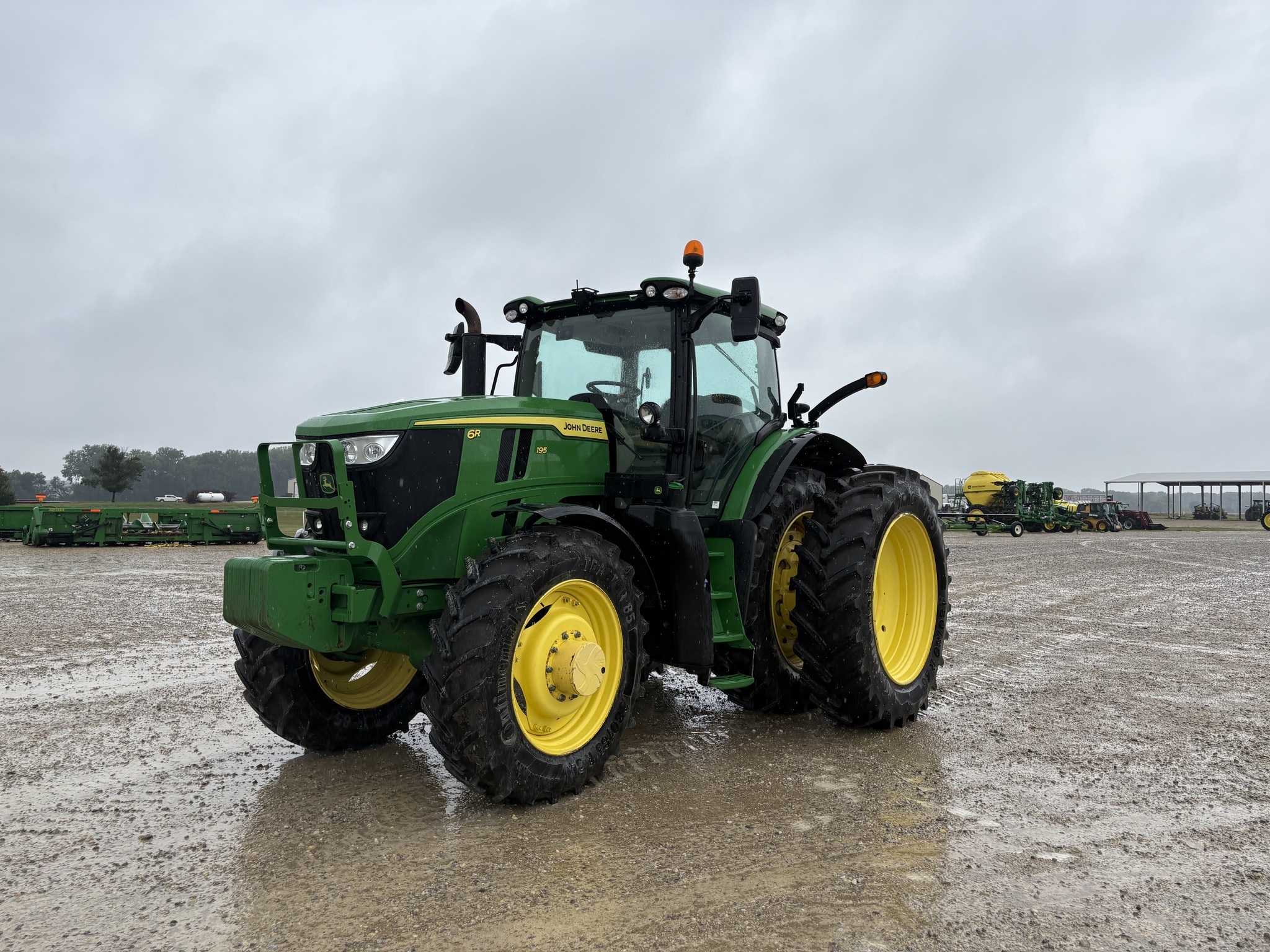 2023 John Deere 6R 195 Tractor