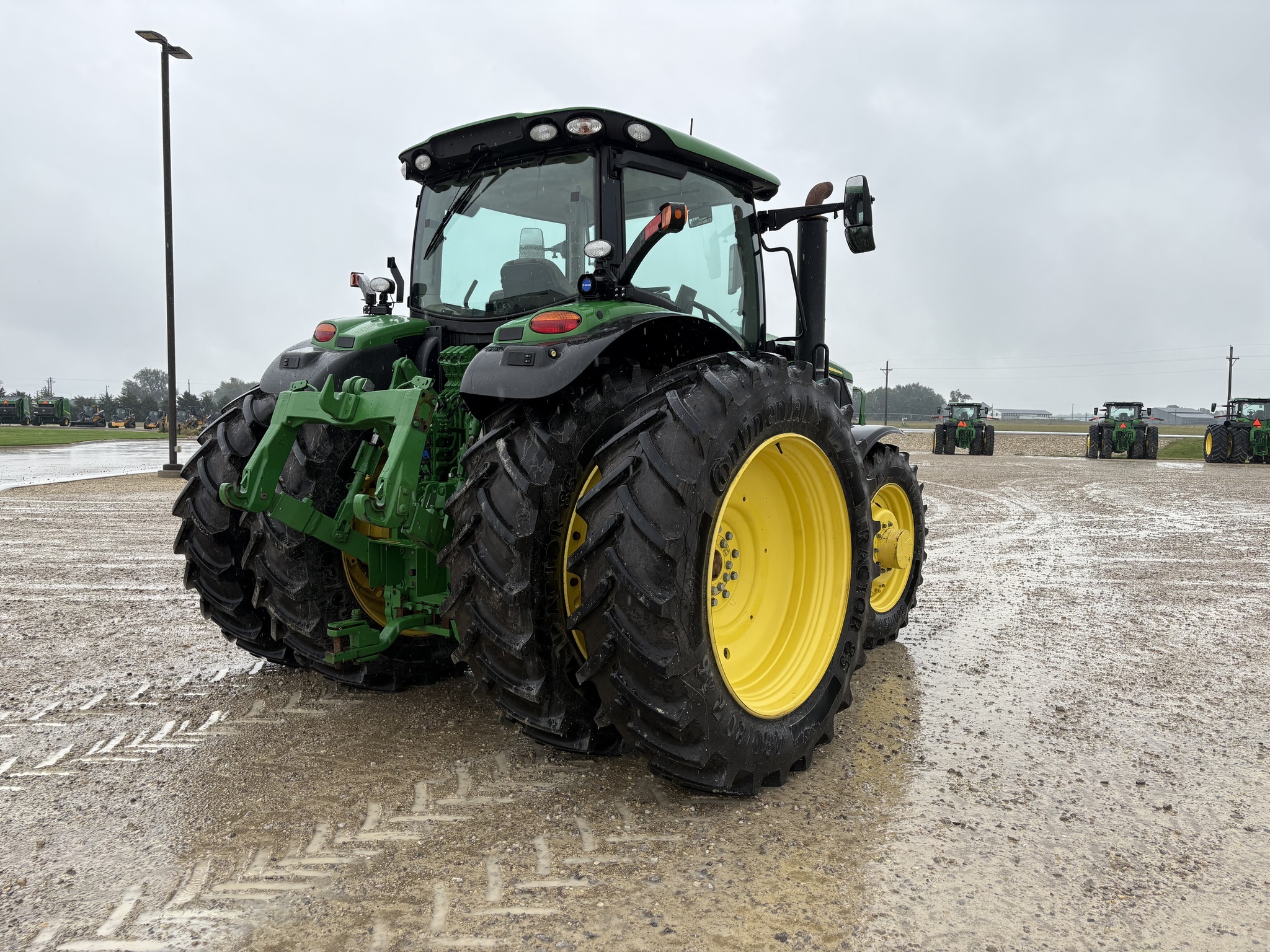 2023 John Deere 6R 195 Tractor