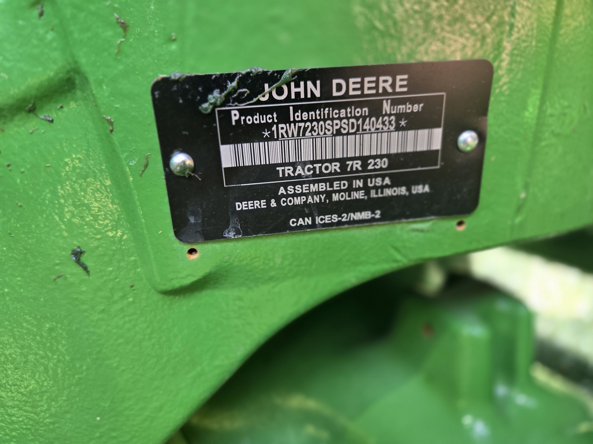2025 John Deere 7R 230 Tractor