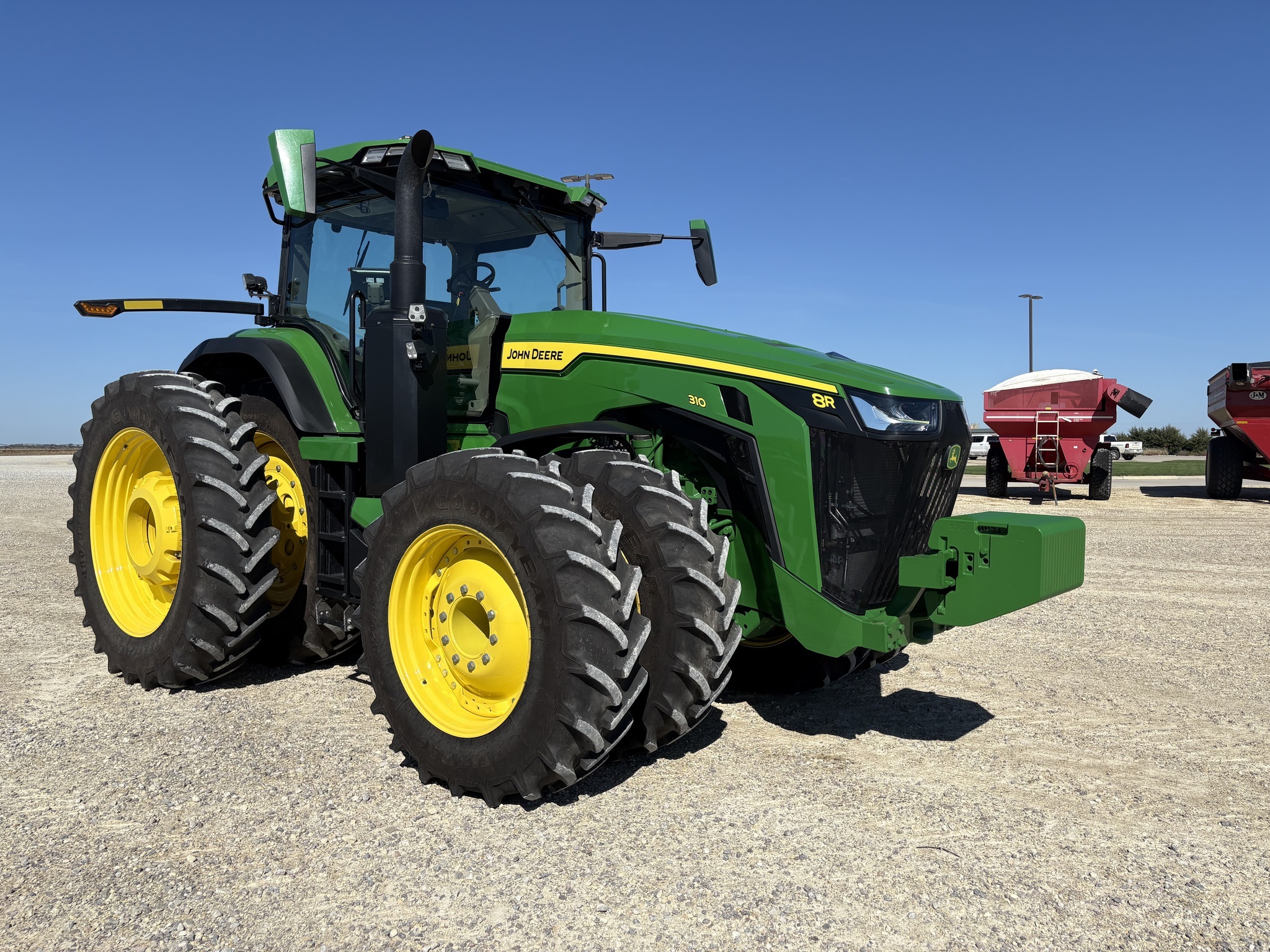 2025 John Deere 8R 310 Tractor
