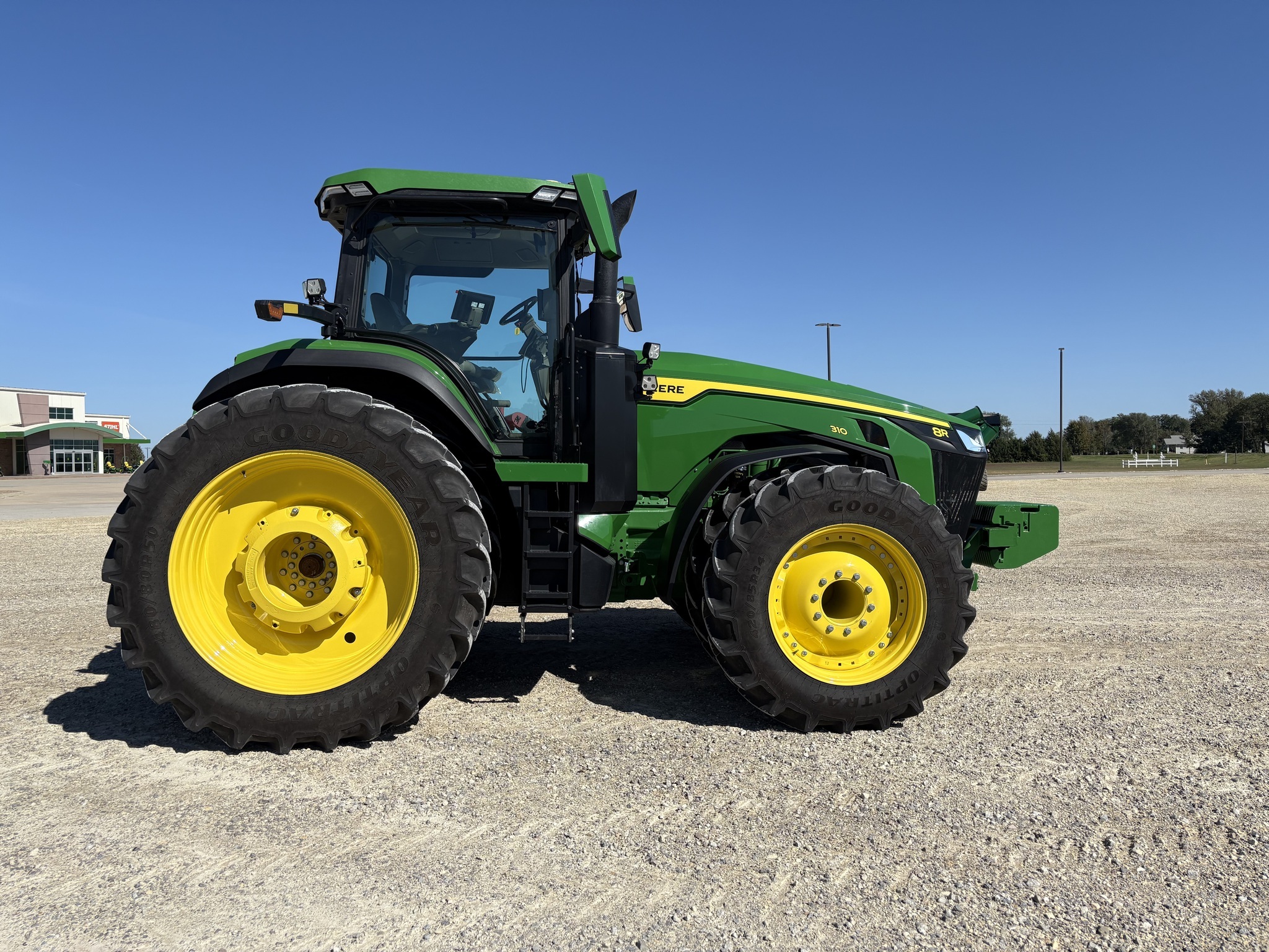 2025 John Deere 8R 310 Tractor