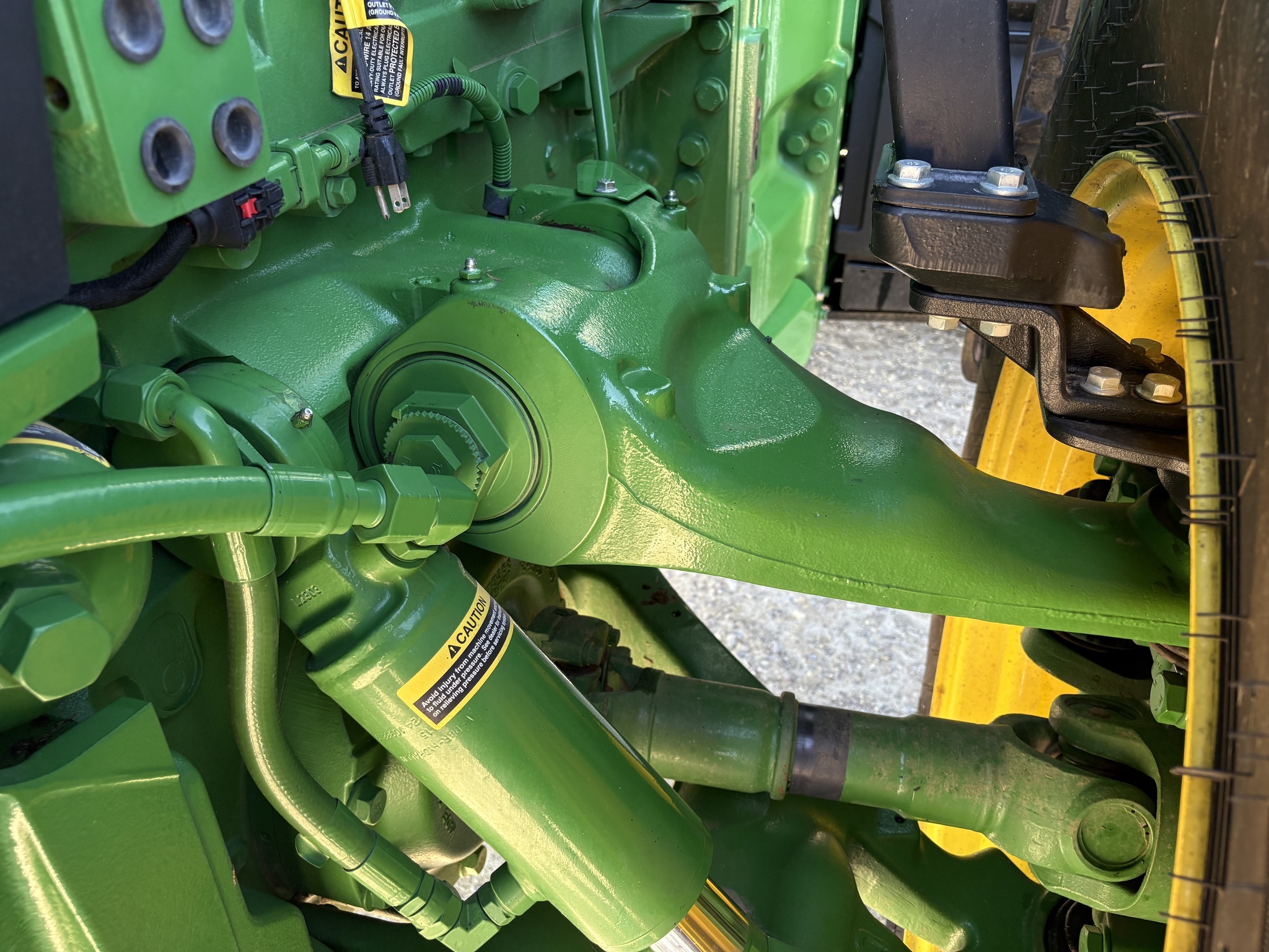 2025 John Deere 8R 310 Tractor