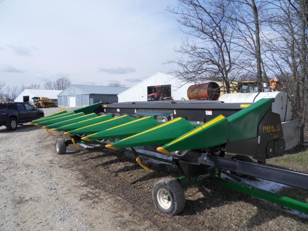 2009 Drago 830 Corn Head