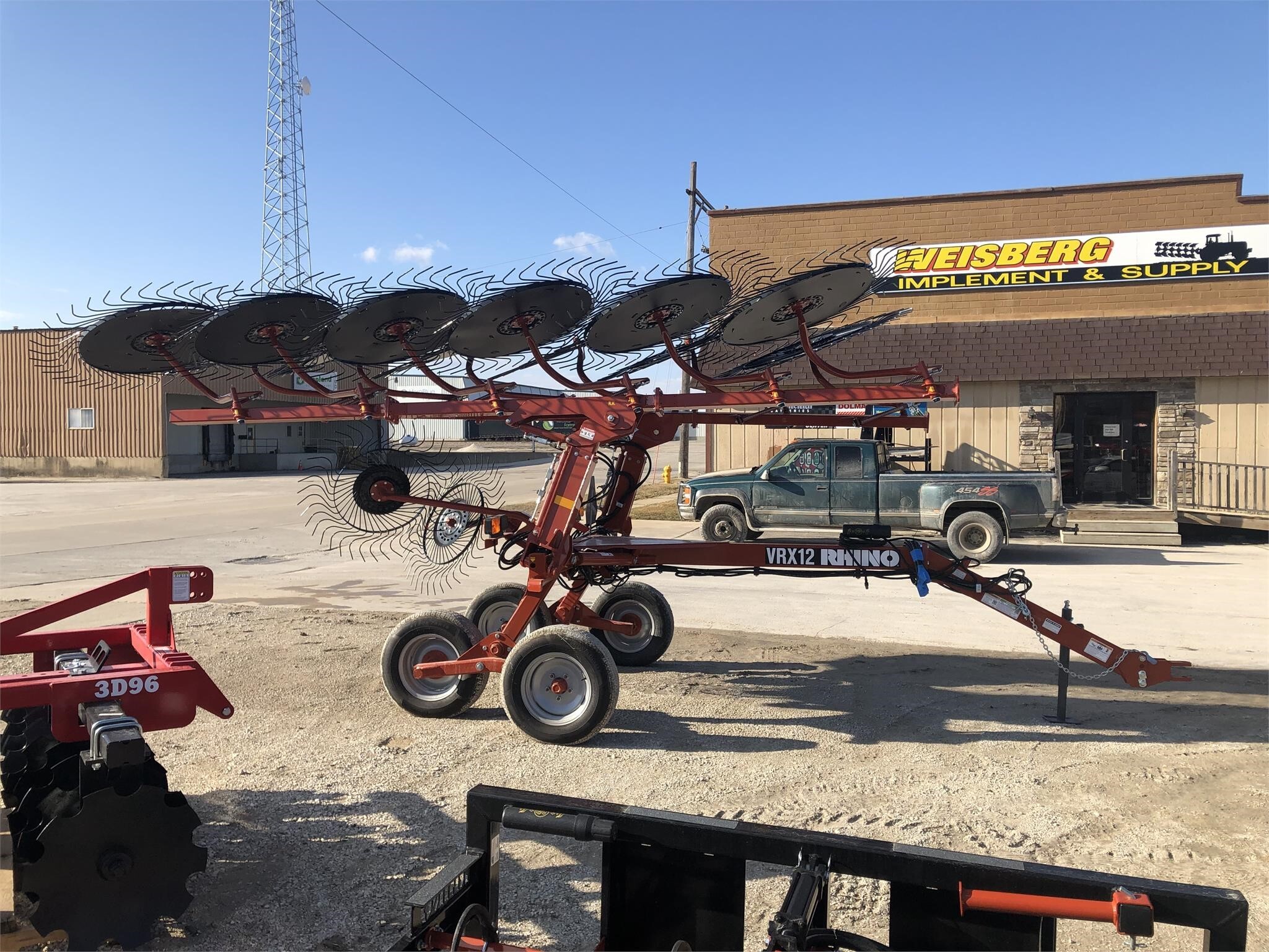  Rhino VRX12 Rake