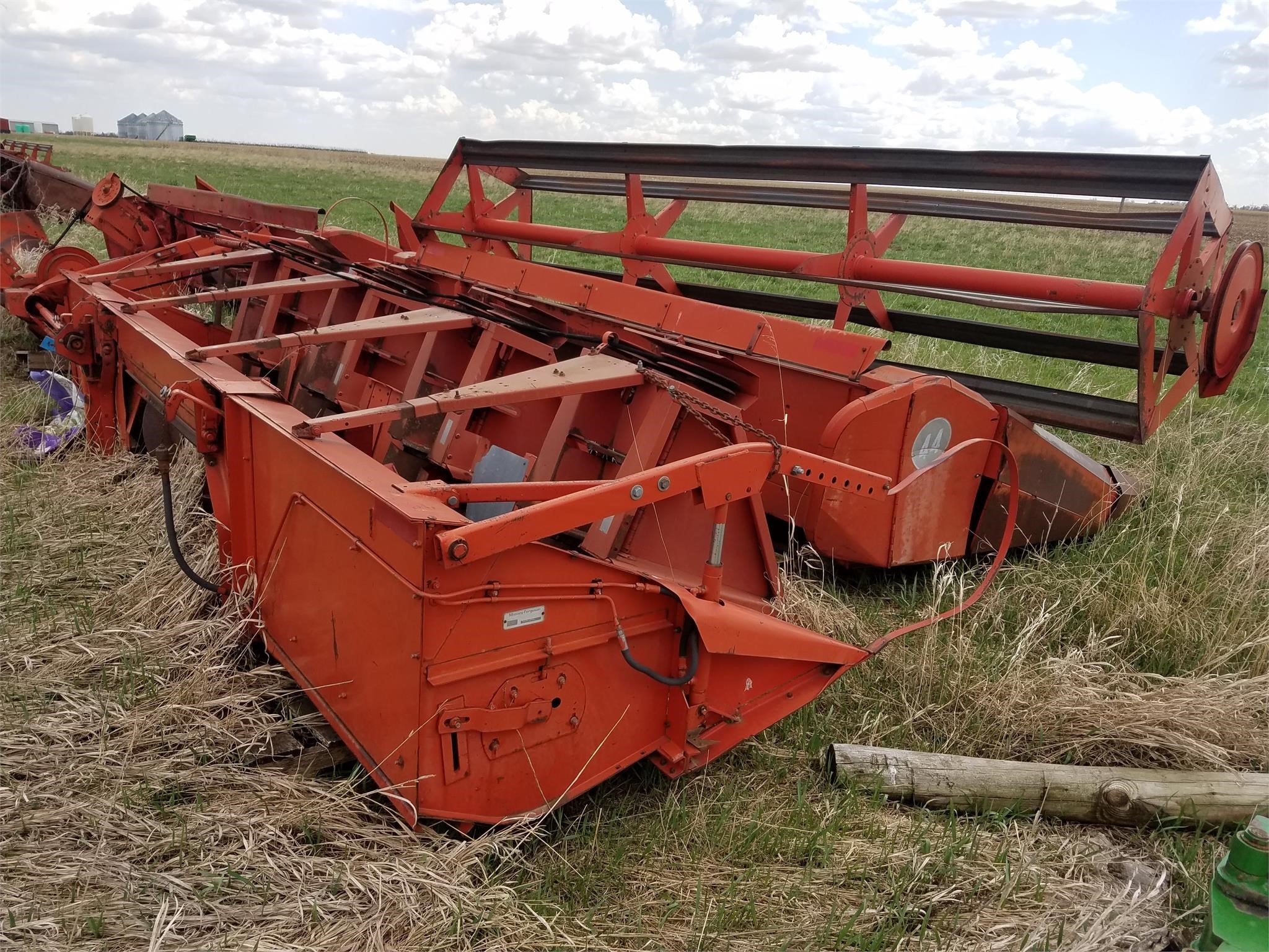  Massey Ferguson 1859 Platform