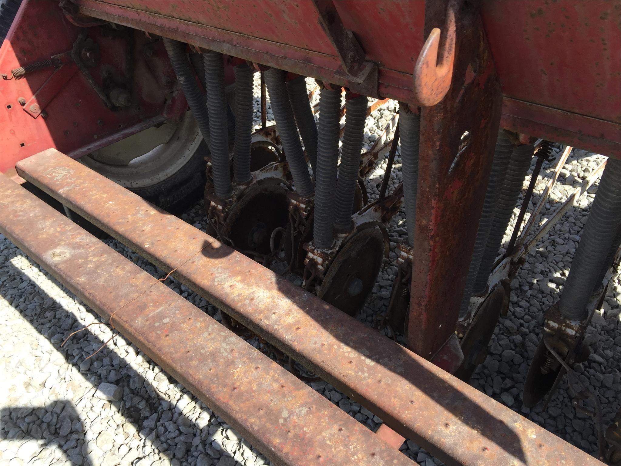  International Harvester 510 Drill