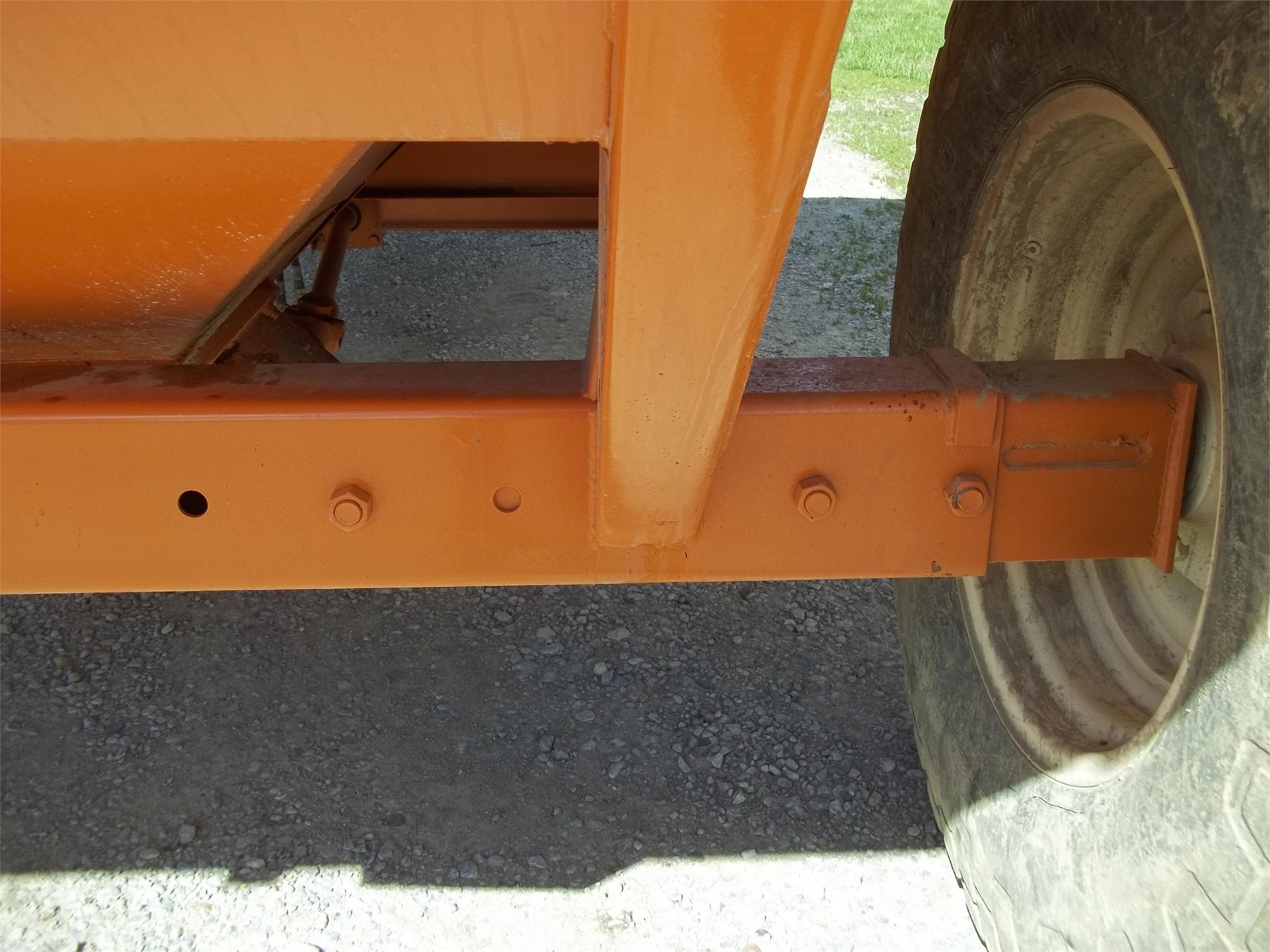  United Farm Tools 500 Grain Cart