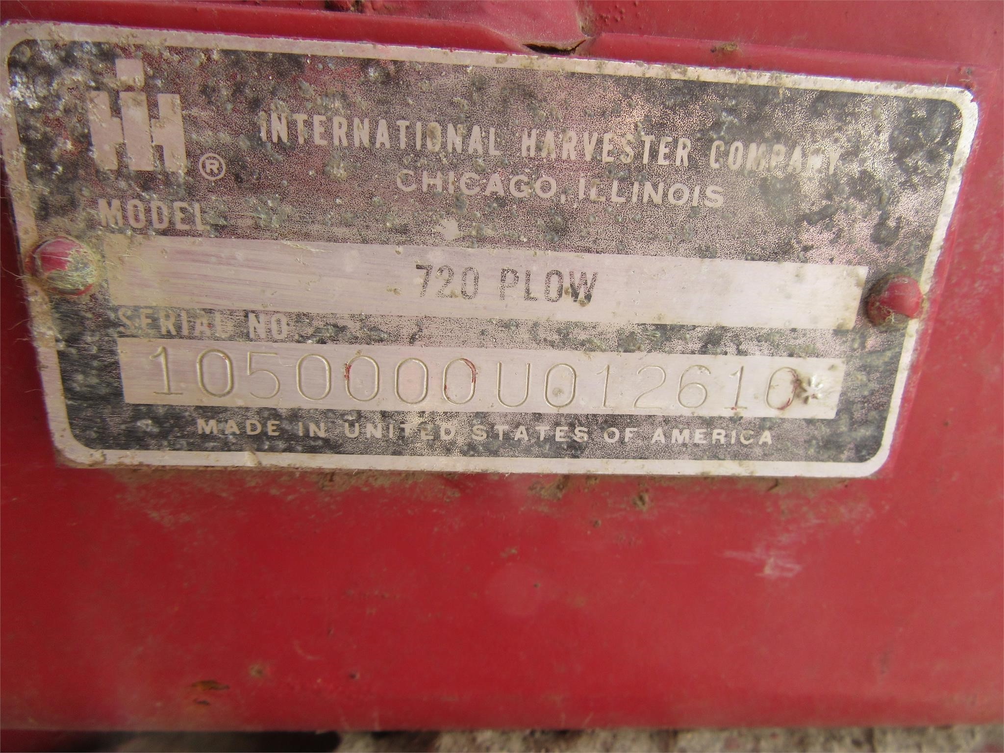  International Harvester 720 Plow