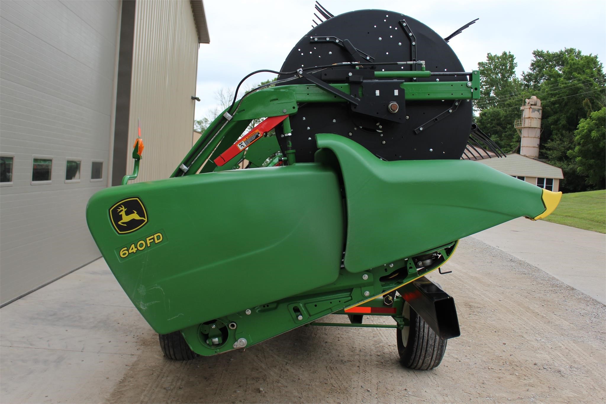 2018 John Deere 640FD Platform