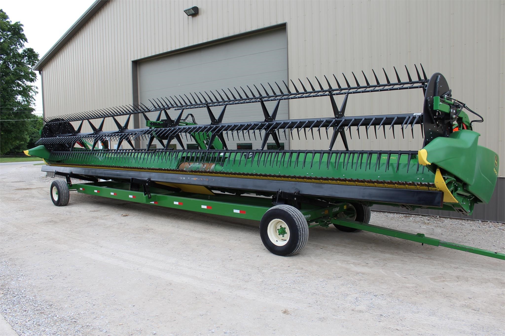 2018 John Deere 640FD Platform