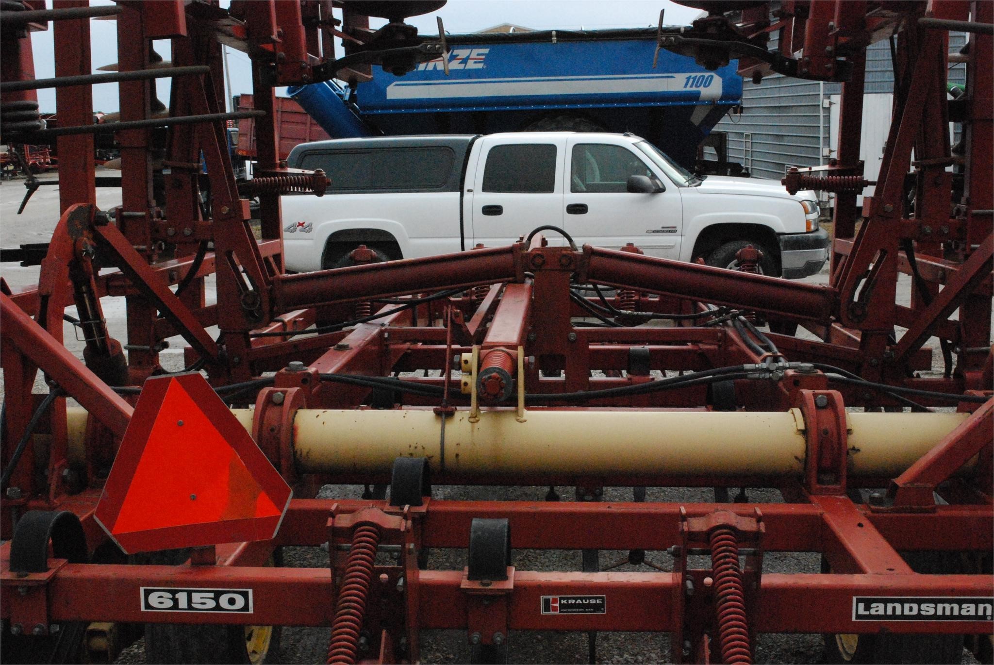 Krause 6176 Soil Finisher Bement, Illinois 24,000 Machinery Pete