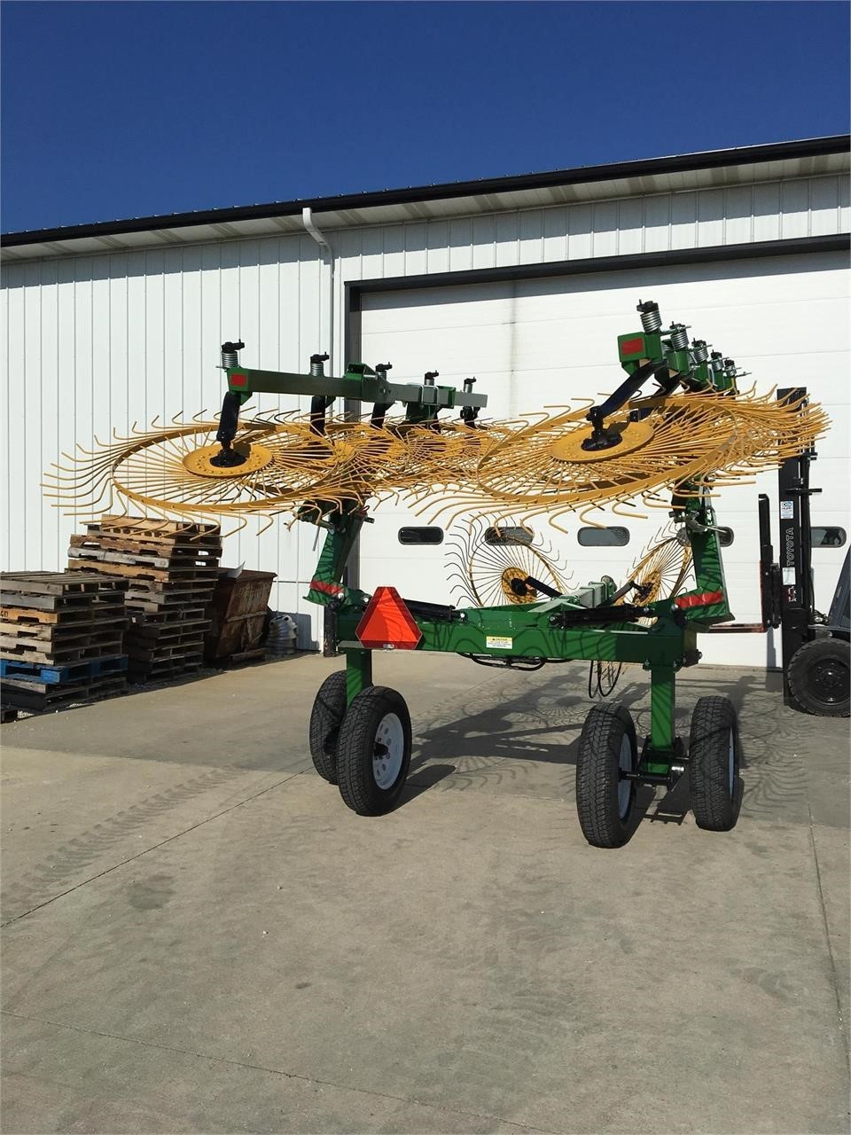  Ogden Metalworks RCR812 Rake