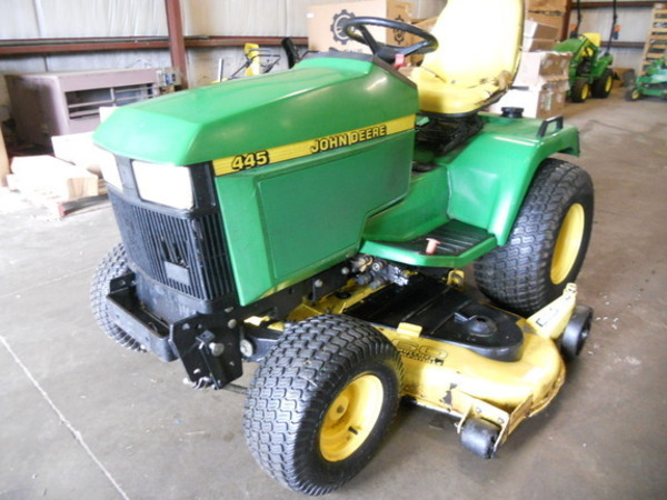 John Deere 445 >> 2000 John Deere 445 Lawn And Garden John Deere 445 >> 2000 John Deere 445 Lawn And Garden