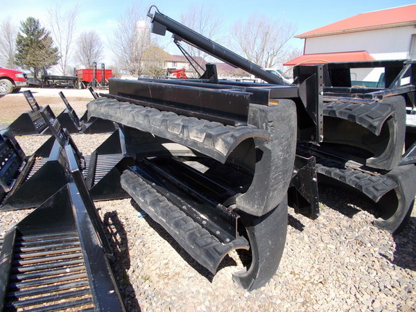 Cloverdale Equipment Llc Curtiss Curtiss Wi Machinery Pete