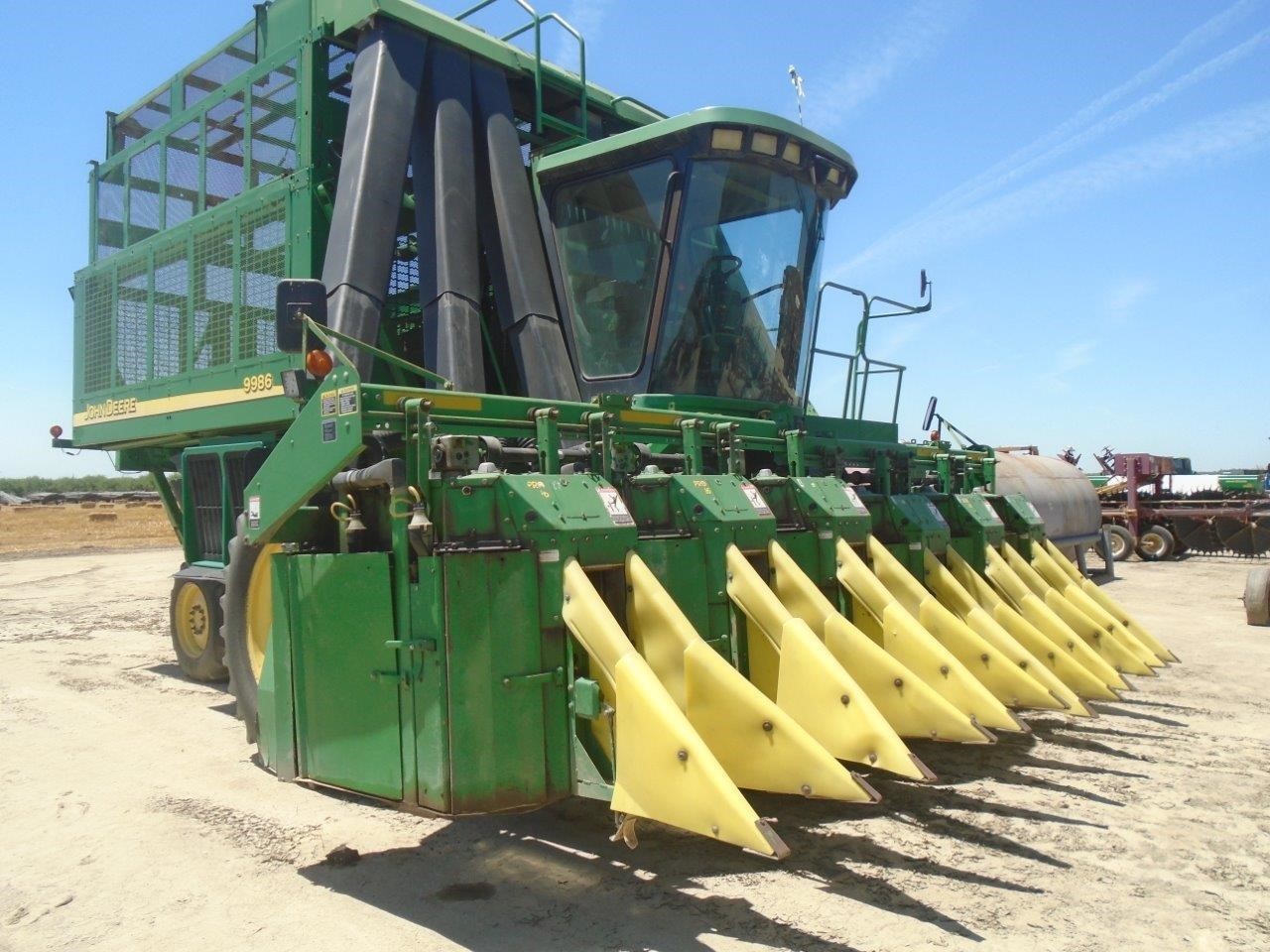 2002 John Deere 9986 Cotton Equipment