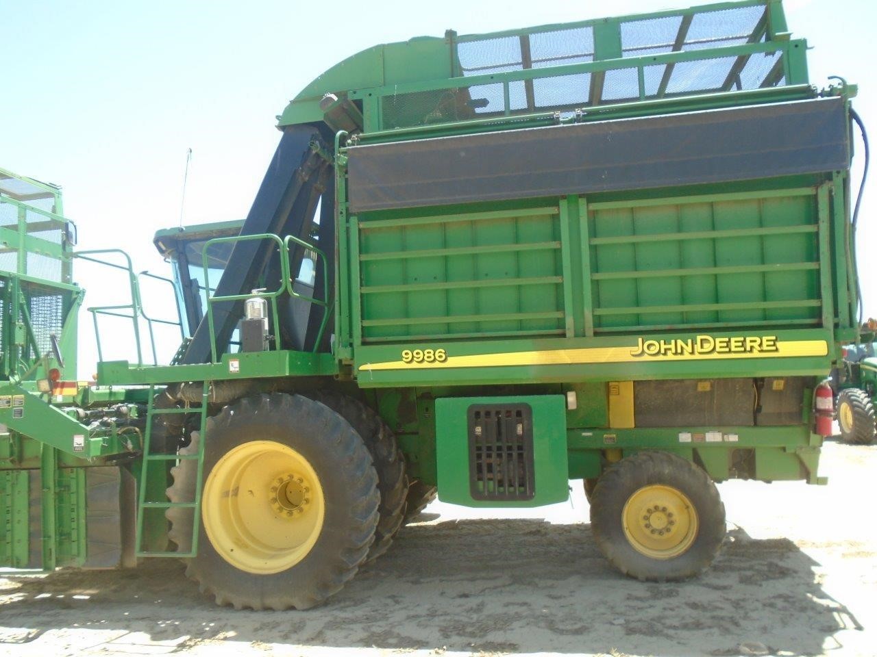 2002 John Deere 9986 Cotton Equipment