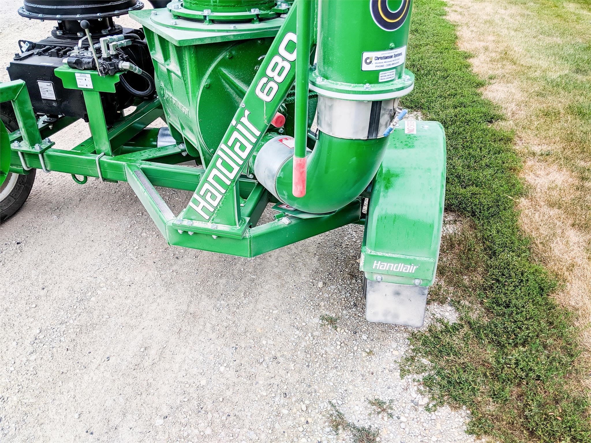 2026 Handlair 680 Grain Vac
