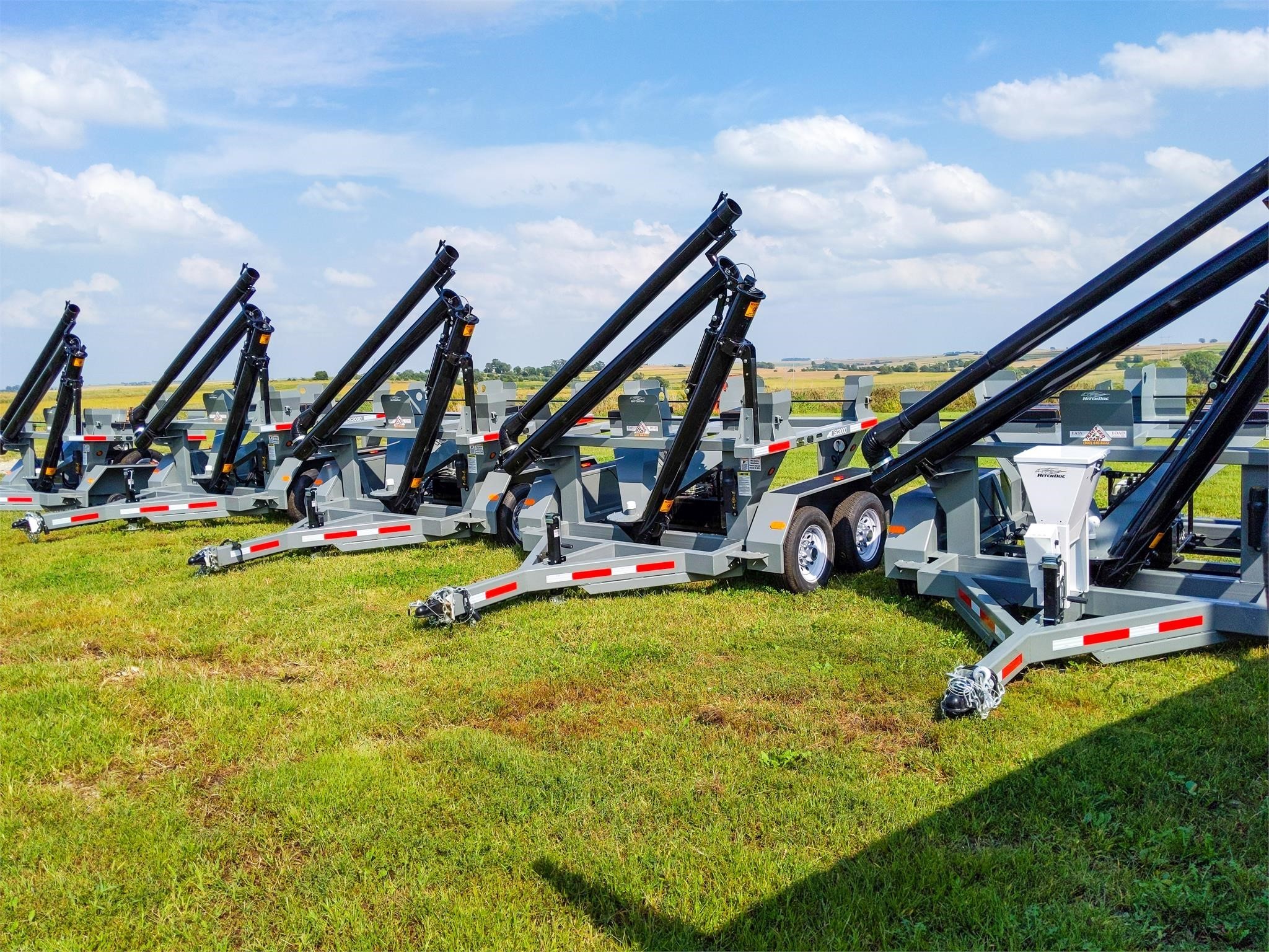 2026 Travis Seed Cart HSC2200 Seed Tender