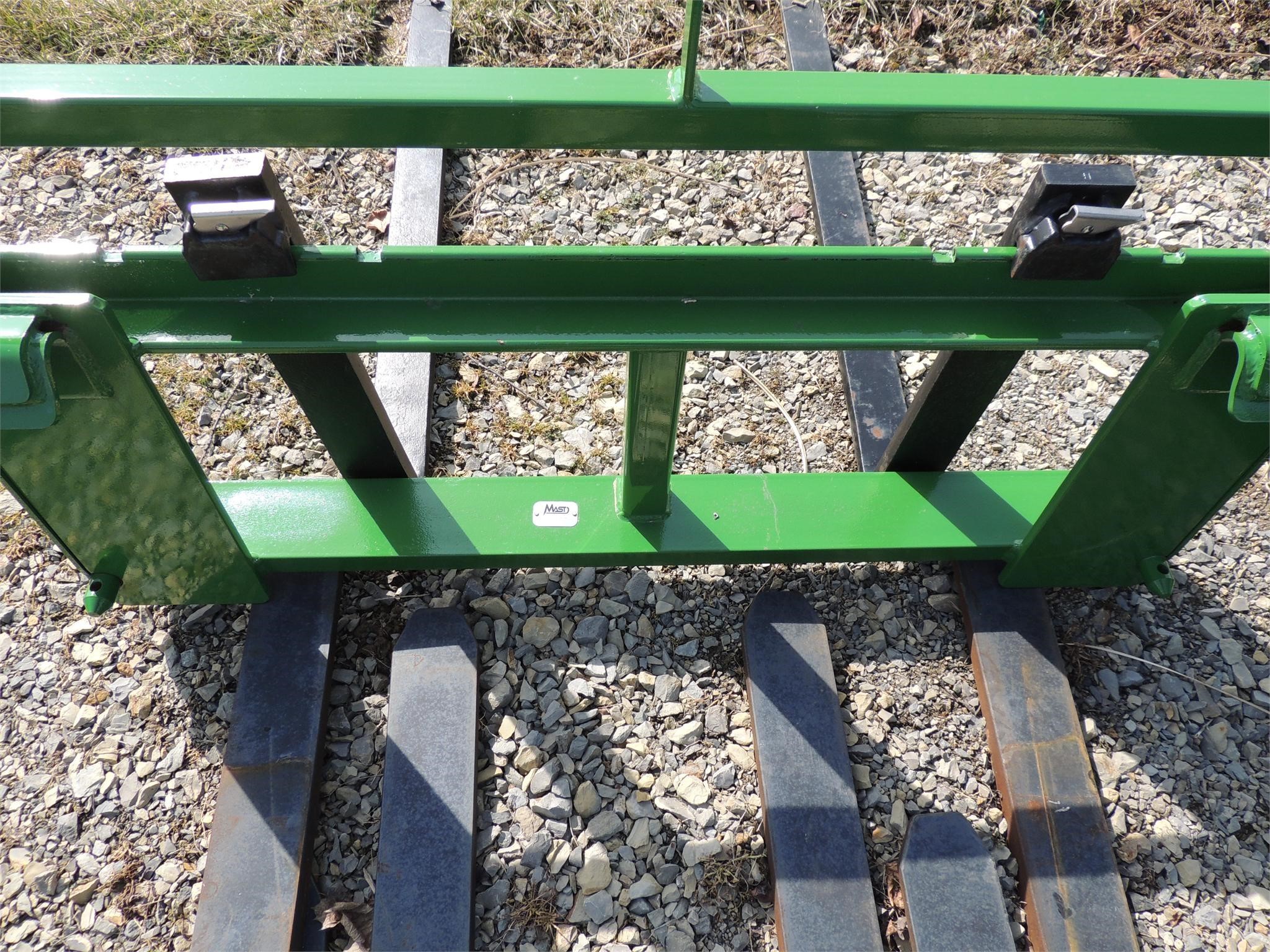 MAST PF1500 Loader and Skid Steer Attachment - $1,015 | Machinery Pete