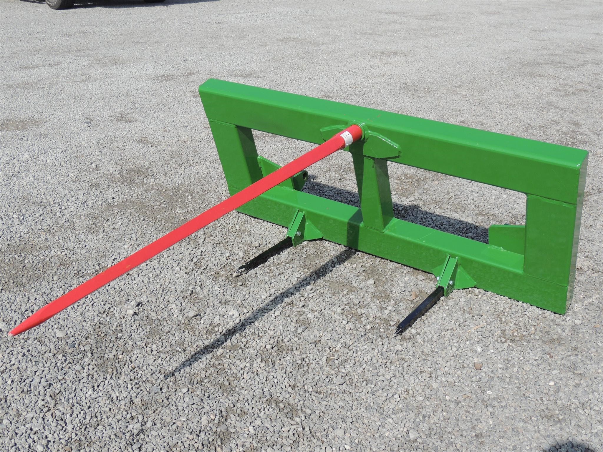 Mast Farm Service SPBS Hay Stacking Equipment - $950 | Machinery Pete