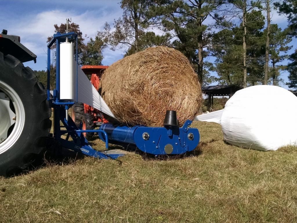 2026 Econo-Wrap EW-450A Bale Wrapper