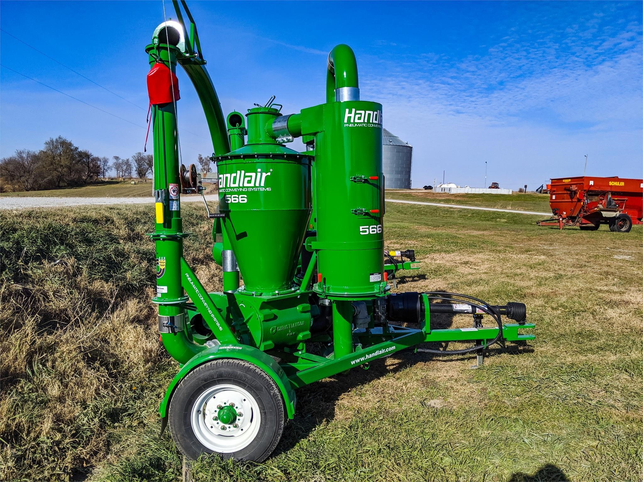 2026 Handlair 566 Grain Vac