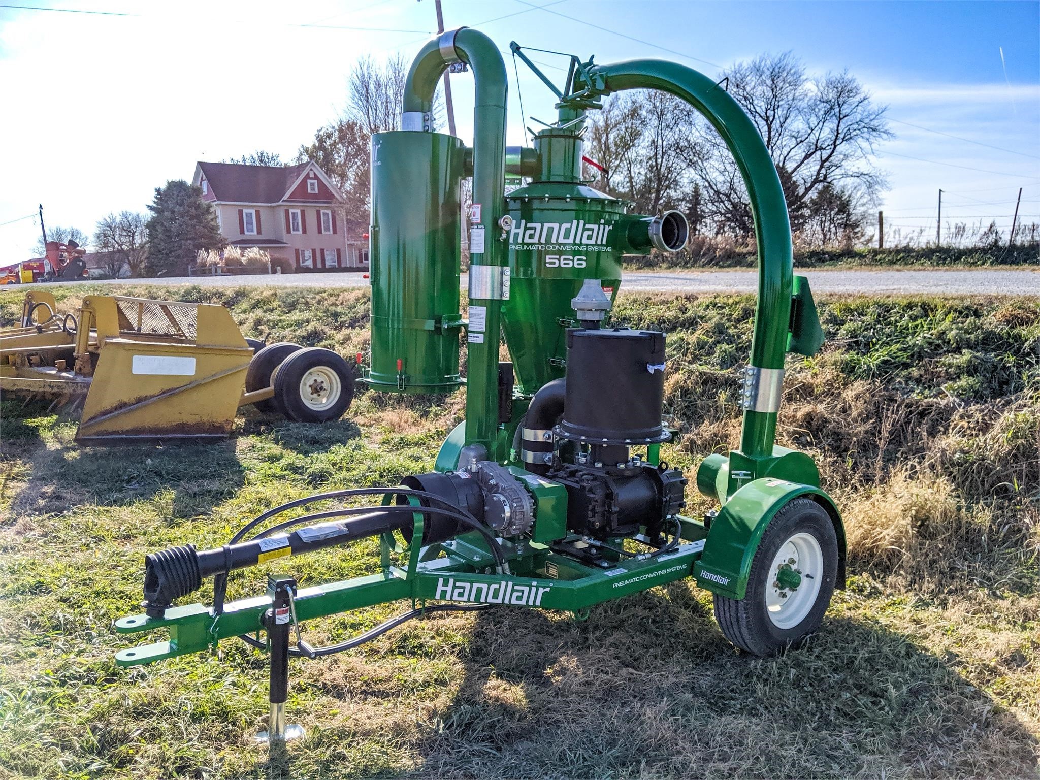 2026 Handlair 566 Grain Vac