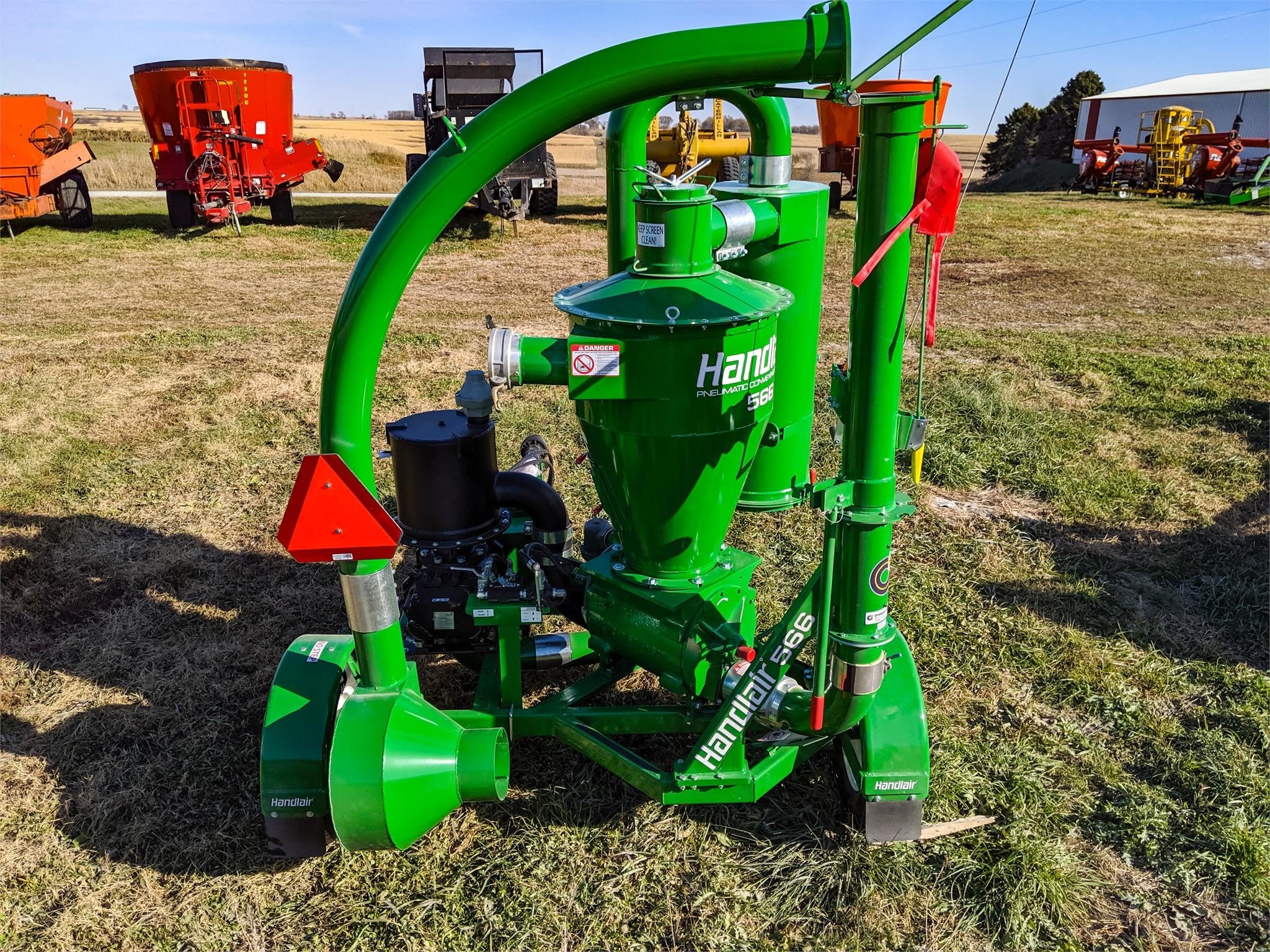 2026 Handlair 566 Grain Vac