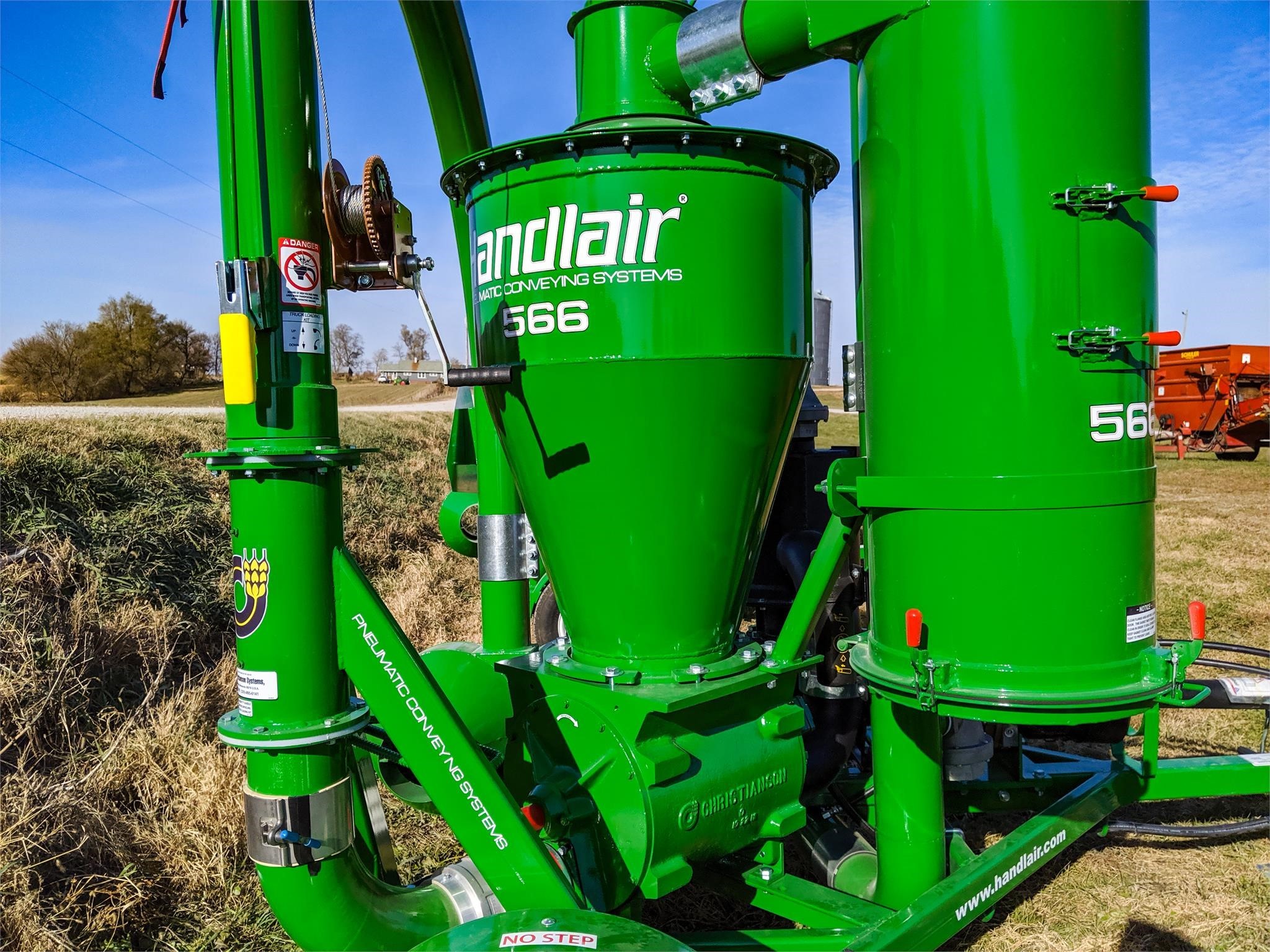 2026 Handlair 566 Grain Vac