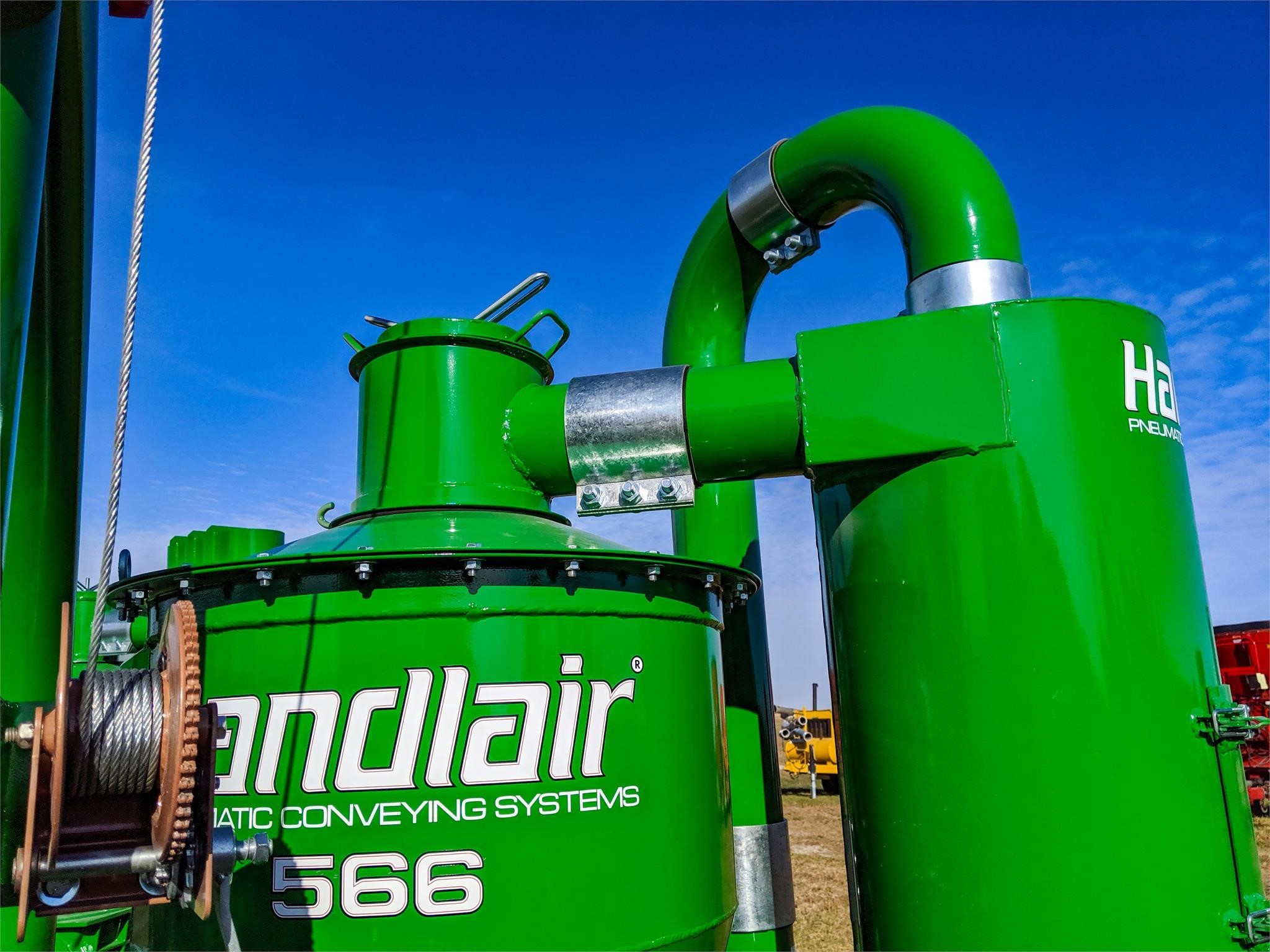 2026 Handlair 566 Grain Vac