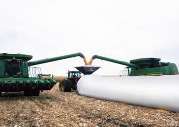 2026 Loftness GBL10 Grain Bagger