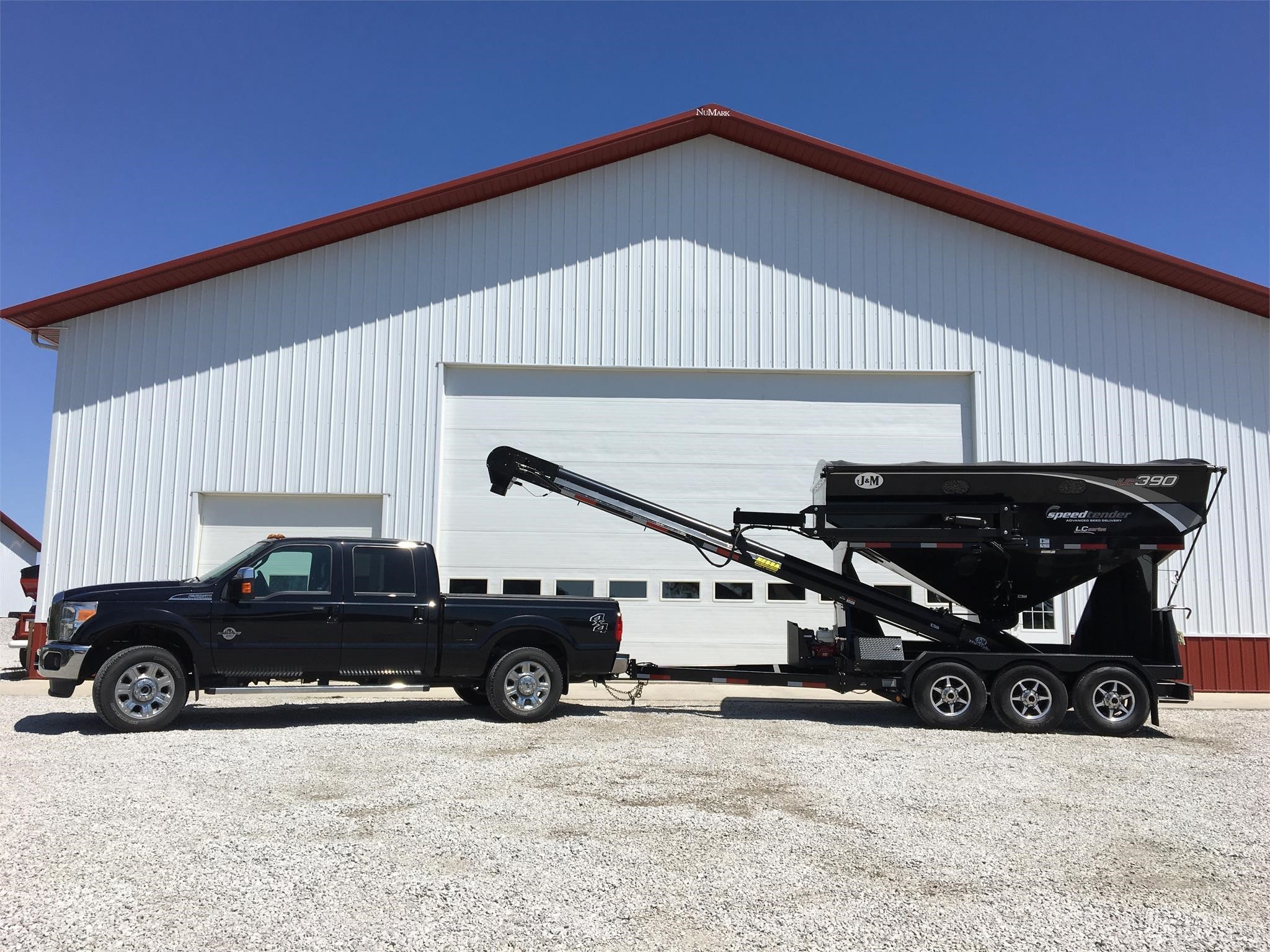 2024 J&M LC390 Seed Tender